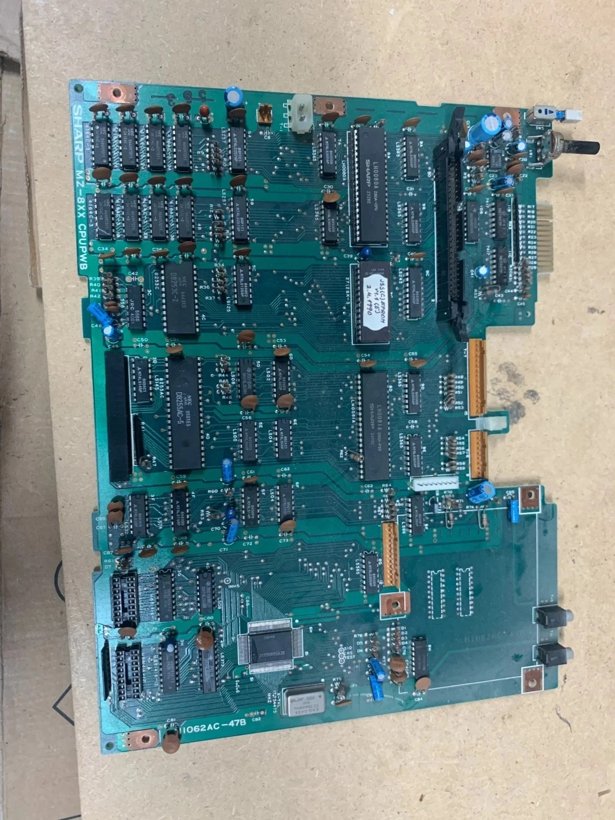 Sharp MZ-800  - motherboard