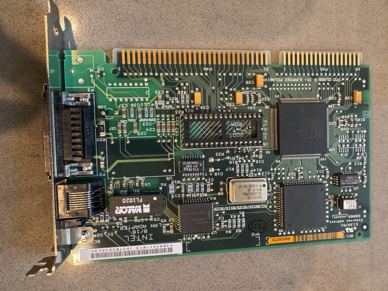 Vintage Intel EtherExpress Flash 16 ISA Network Adapter