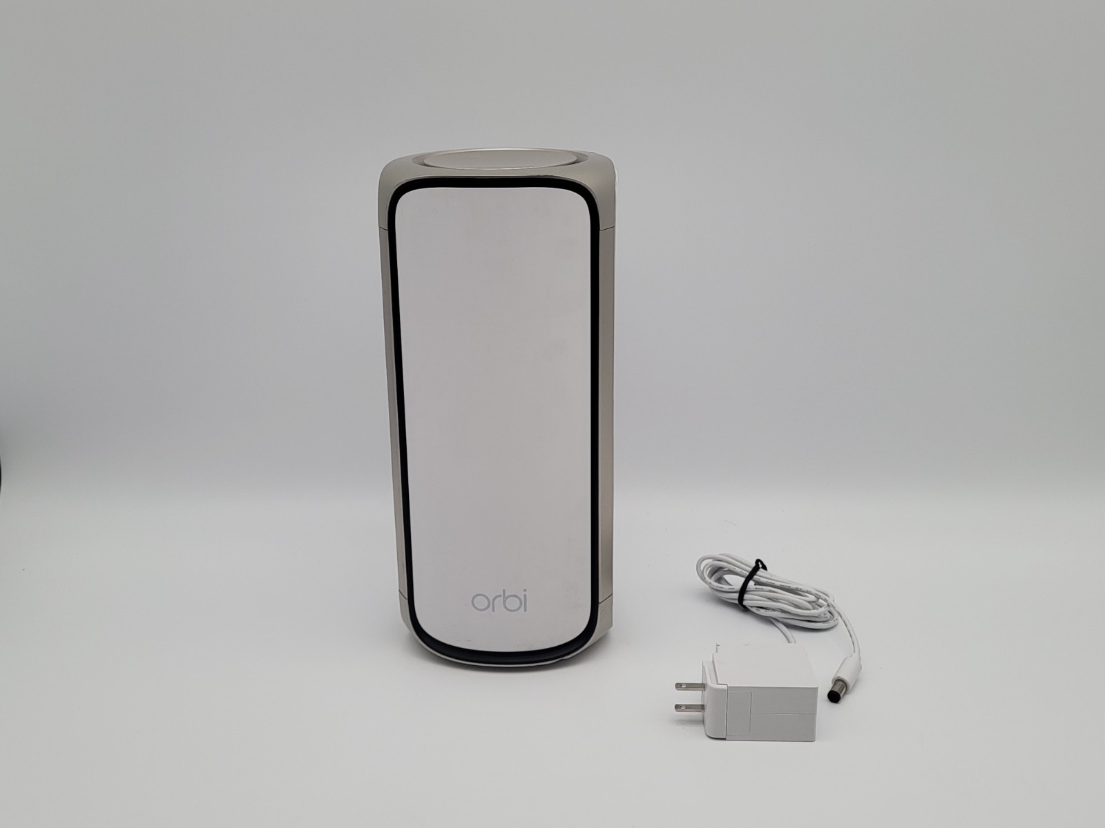 NETGEAR Orbi 970 RBE970 WiFi 7 Mesh Add-On Satellite White
