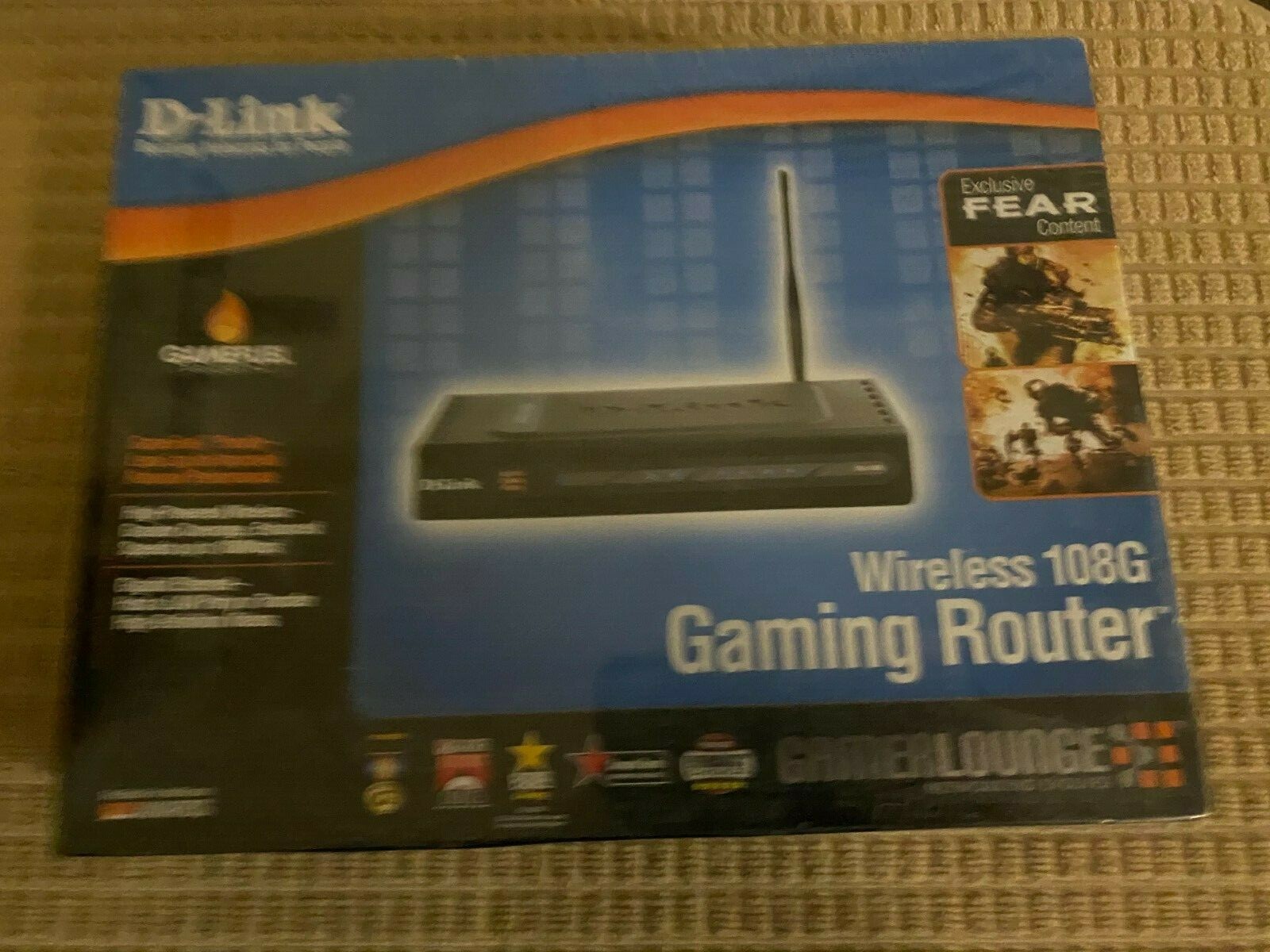 D-Link Wireless 108G Gaming Router (DGL-4300)+USB/PCI (006)