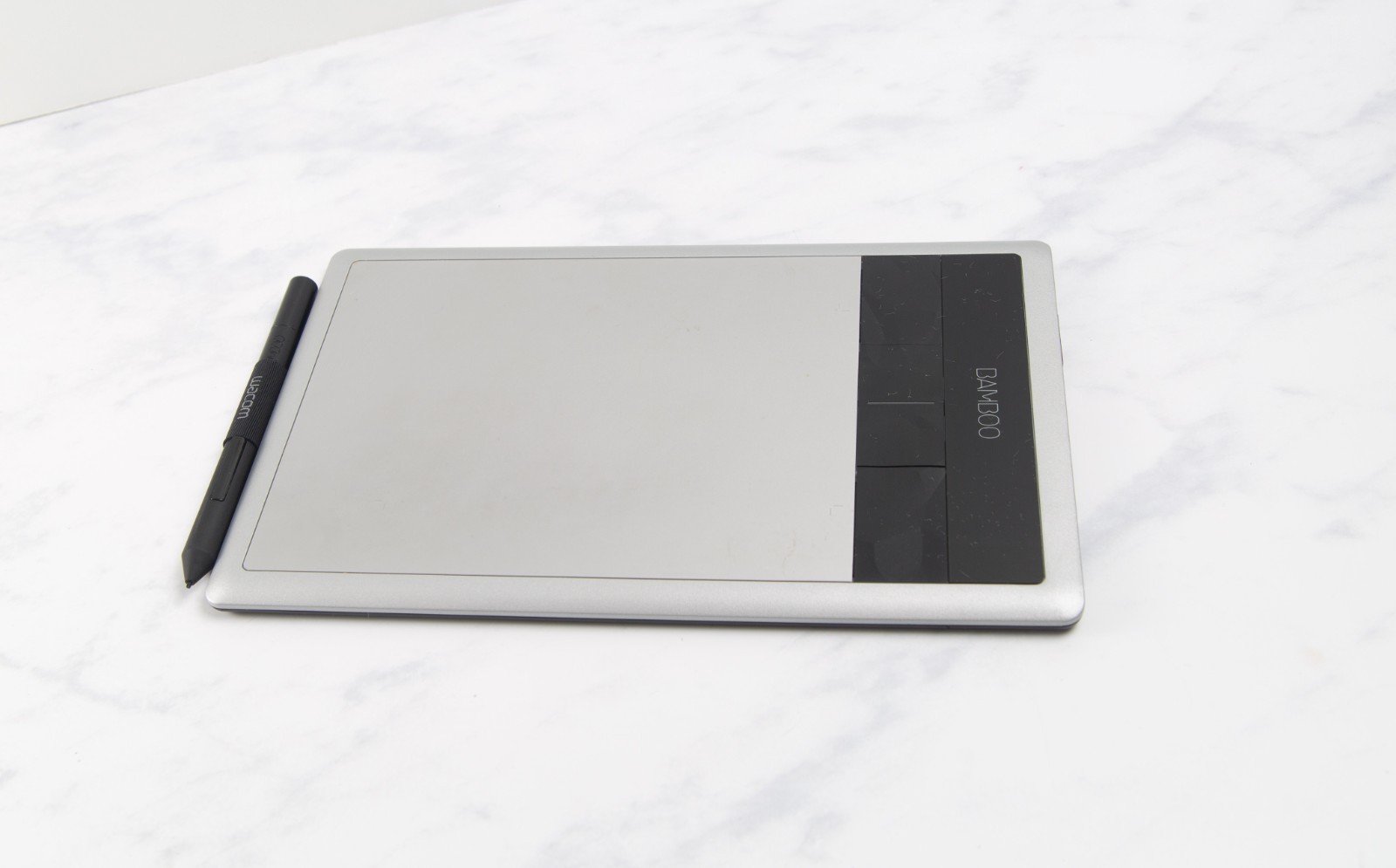 Wacom Bamboo Capture Pen and Touch Tablet CTH-470