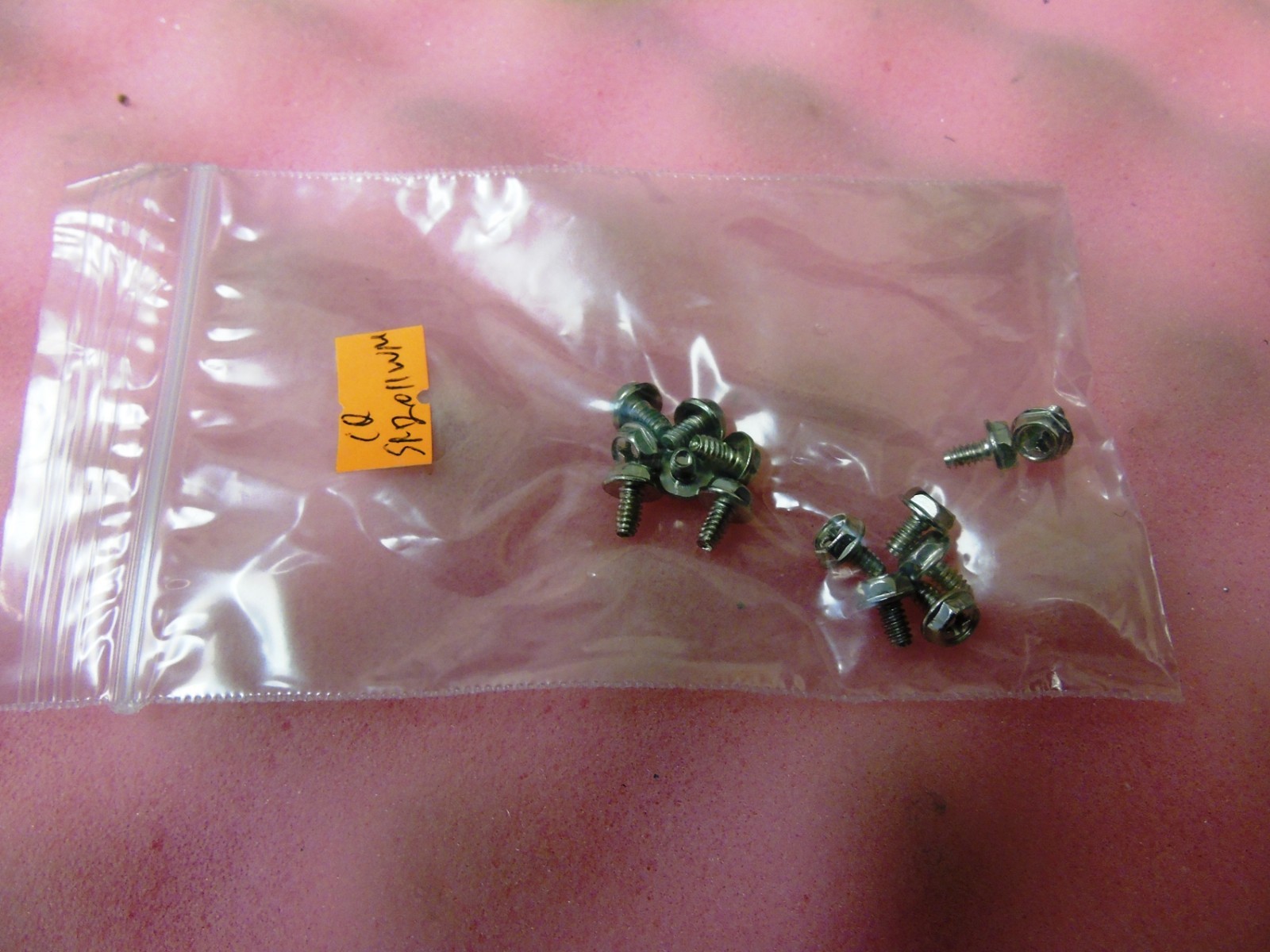 Compaq Presario SR2011WM  Desktop Screws Screw Set
