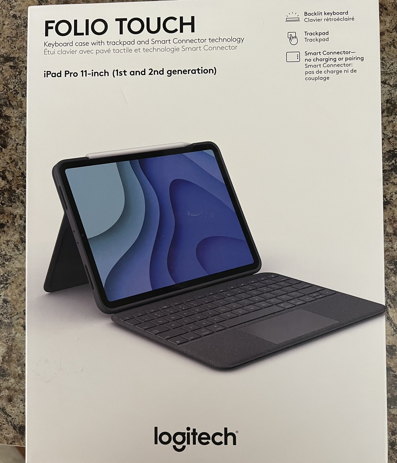 I Pad Logitech Folio Touch 11 Inch Keyboard Case W/Trackpad & Smart Connect Tech