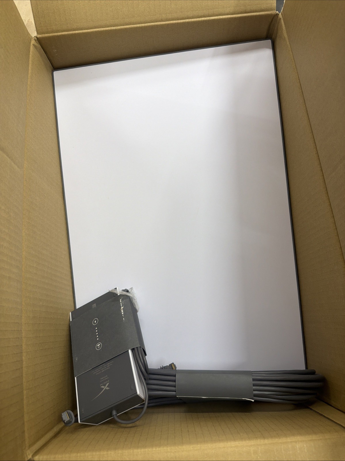 STARLINK GEN 3 Standard Kit Satellite Internet Router UTA-232 (UNTESTED)