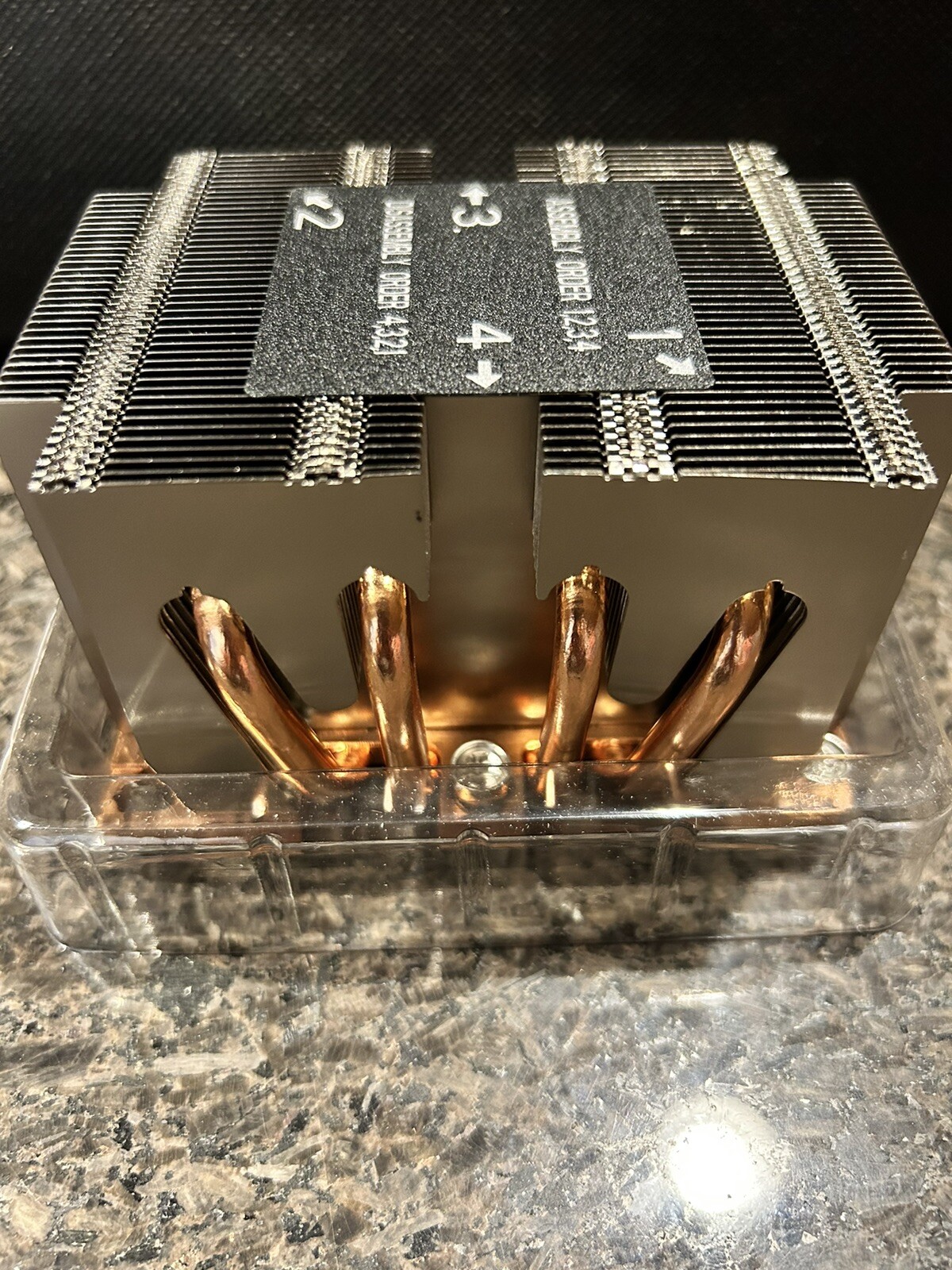 Dynatron B8 2U Passive Narrow Type CPU Cooler