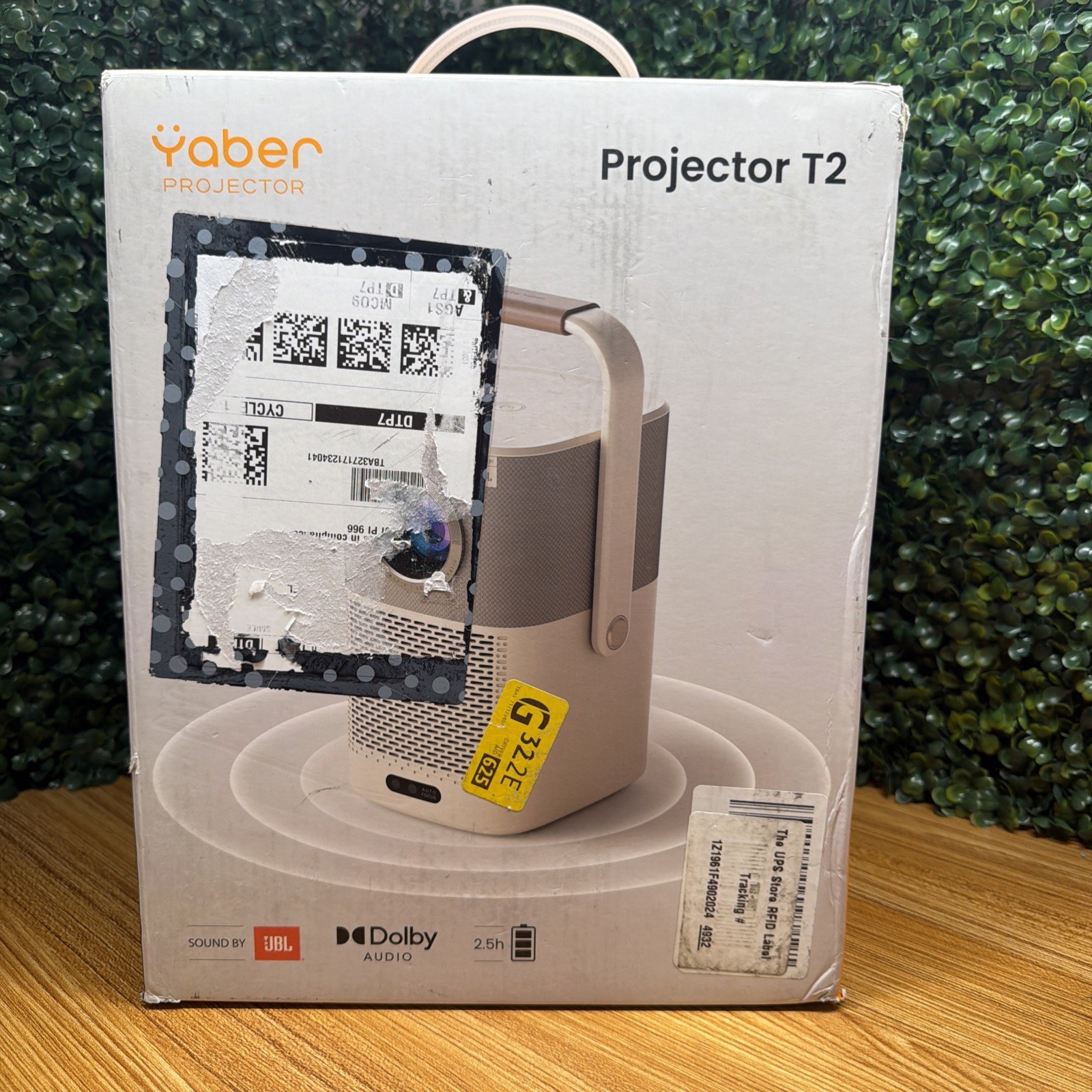 Yaber T2 TV Outdoor Smart Projector JBL WiFi6 Built-in Battery 1080P + TV Bongle