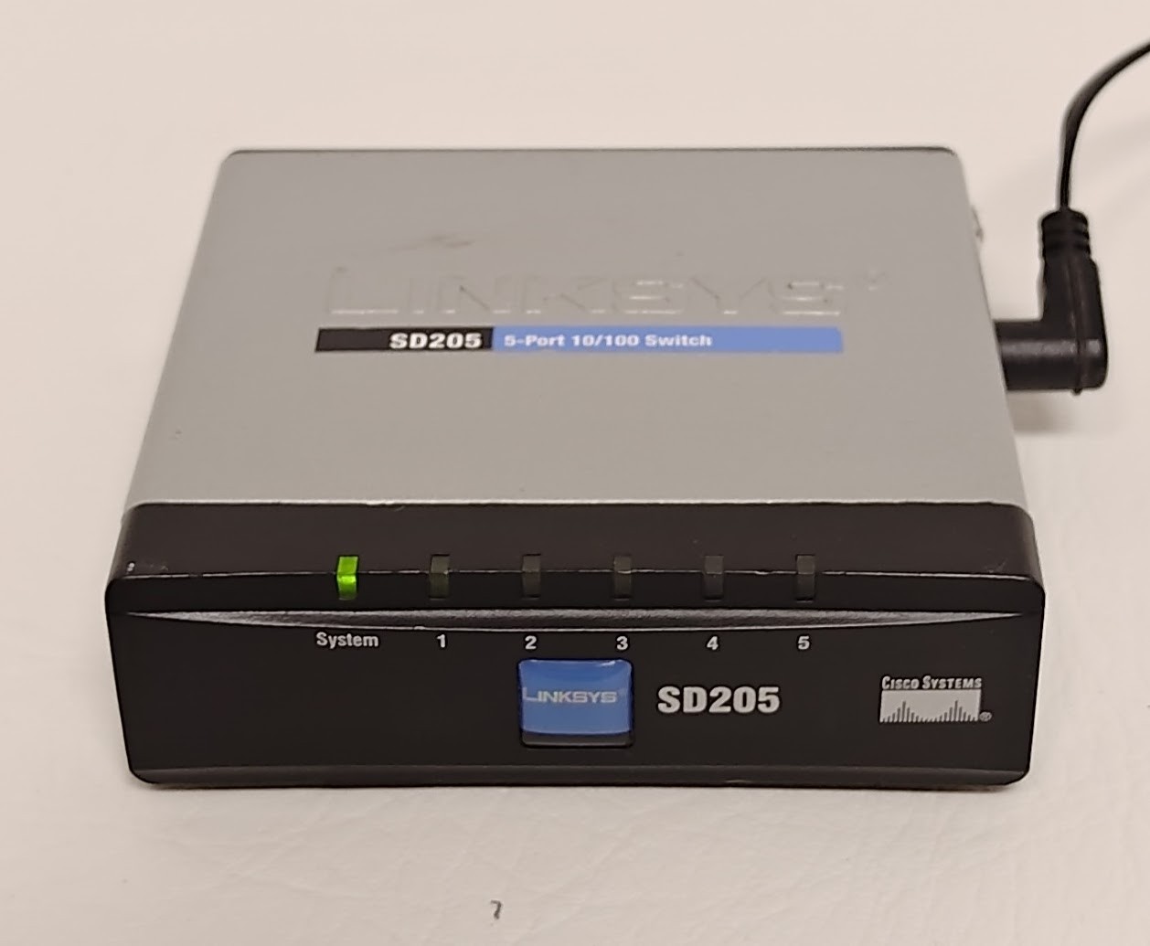 CISCO Linksys SD205 5-Port 10/100 Network Switch w/ Power Supply
