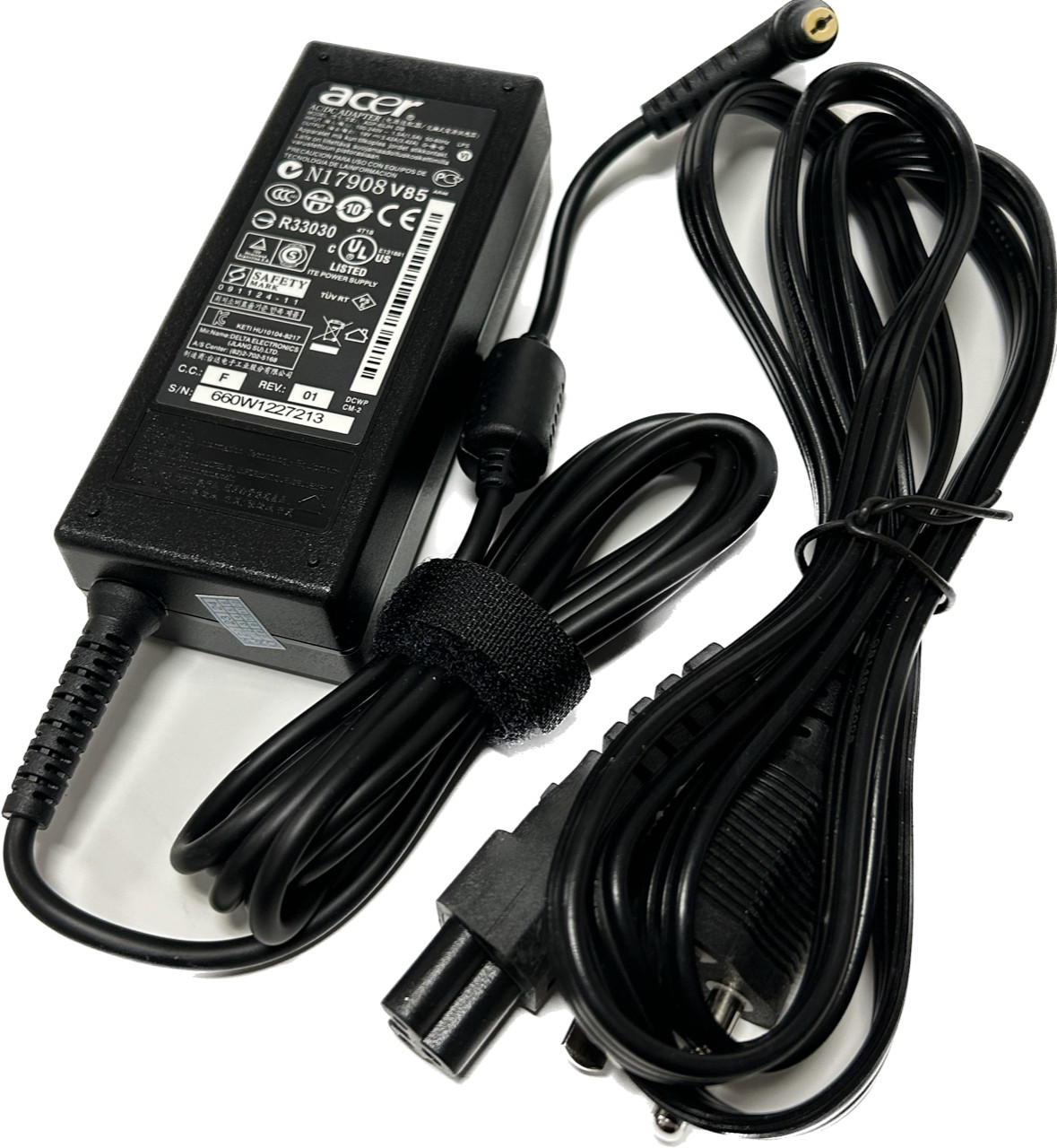 Genuine AC Adapter Charger Power New Gateway NV5220u NV5241u NV52L NV52L06U 65W