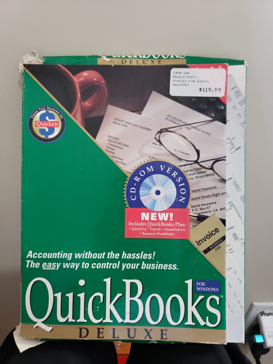 New Vintage Intuit QuickBooks Deluxe CD ROM Version With QuickBooks Plus LOOK