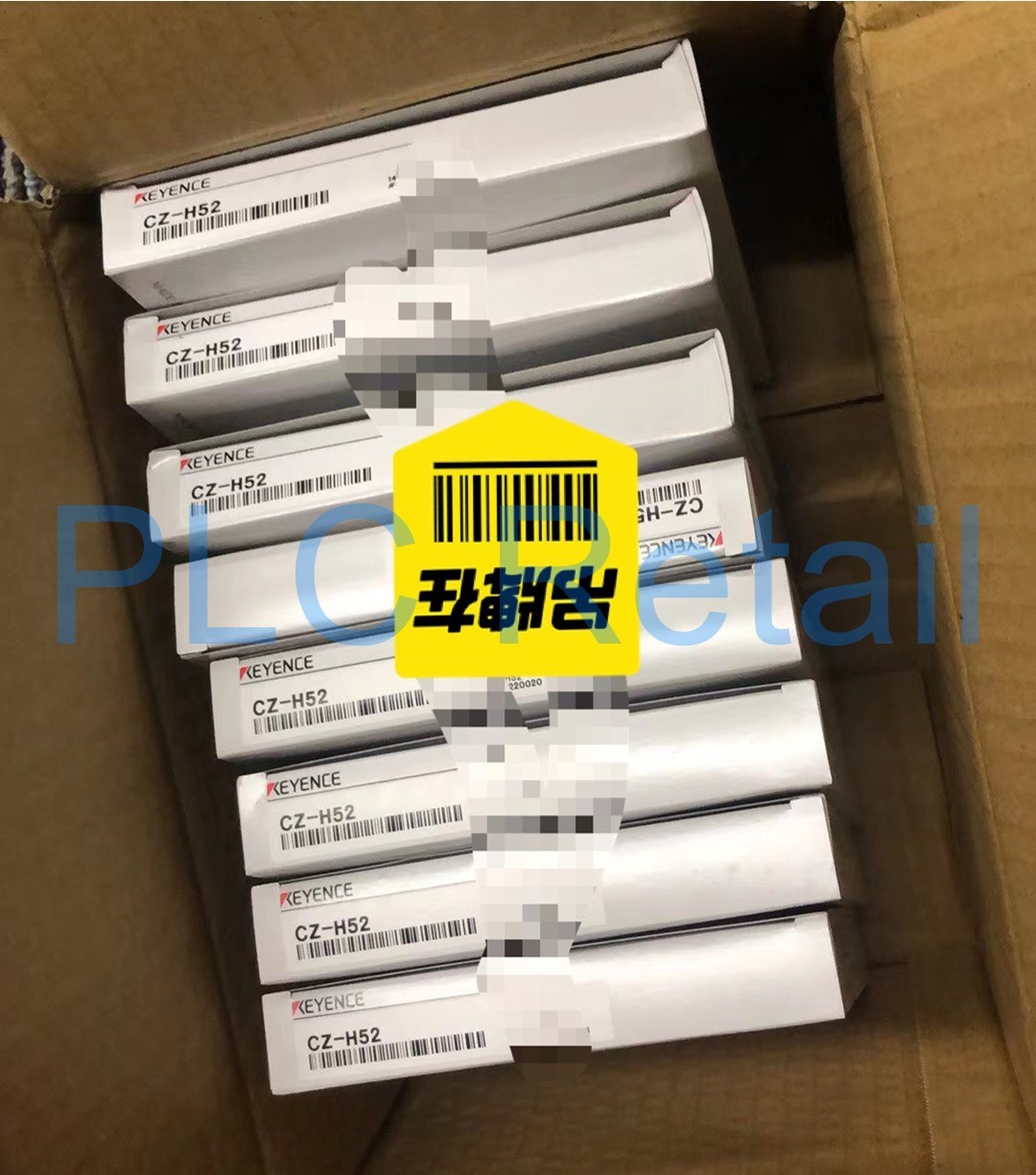 1PCS NEW KEYENCE sensor CZ-H52 Fast delivery