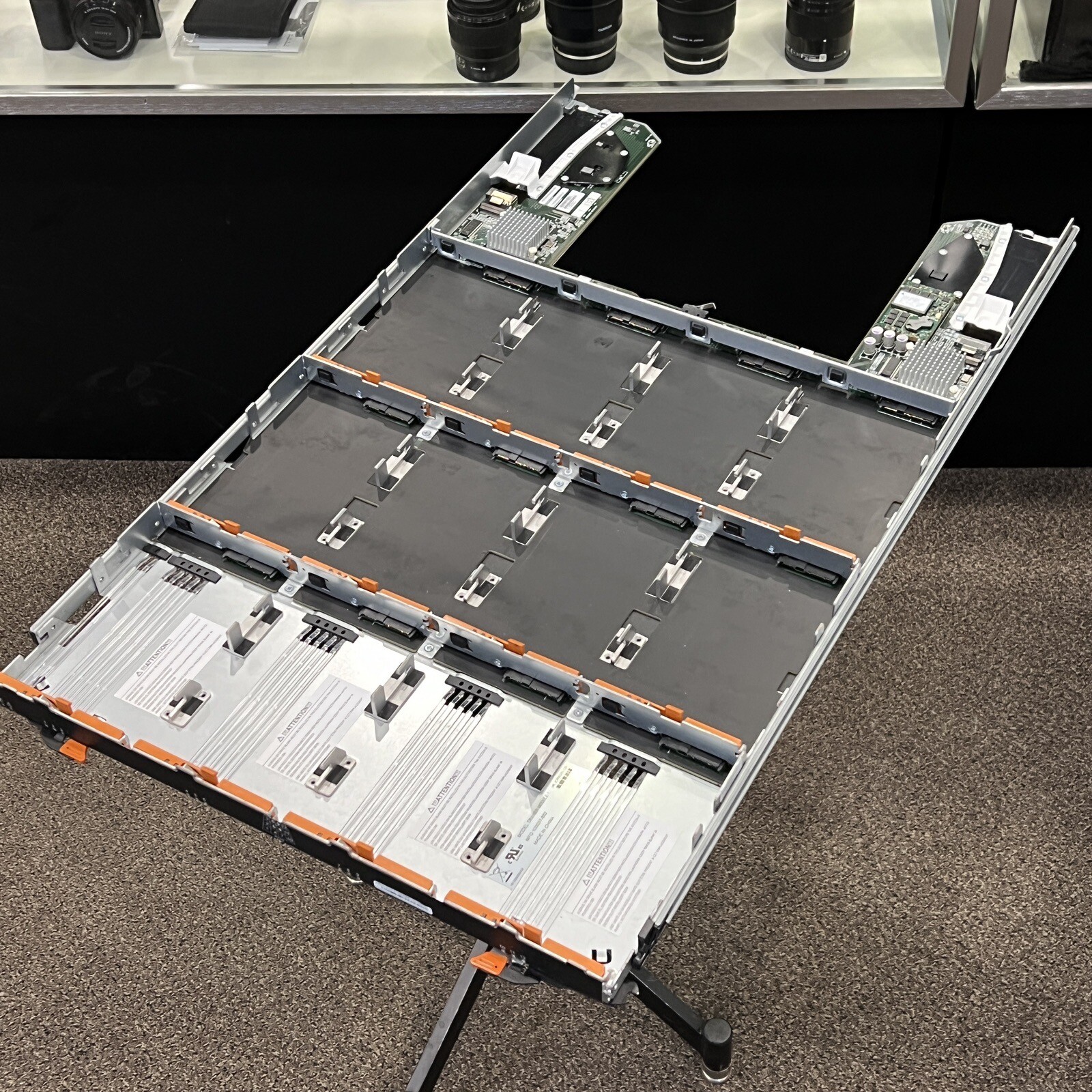 NetApp DE6600 Disk Shelf Storage Drawer For 12 x 3.5” HDD Bay X-48566-00-R6