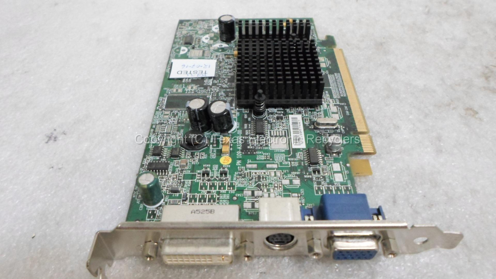 Dell 0F398 ATI Radeon VGA DVI PCI Express 128MB Video Card 