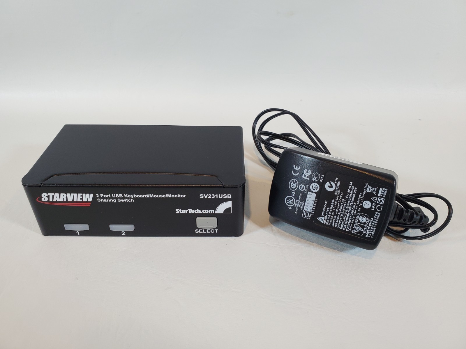 STARVIEW StarTech KVM Switch SV231USB 2-Port USB keyboard/Mouse/Monitor/Sharing