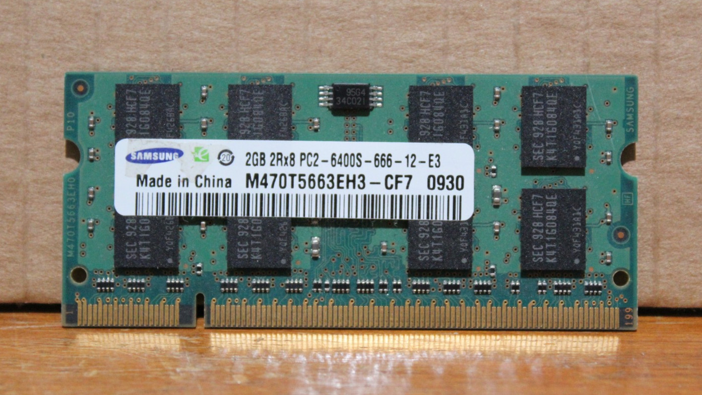 Samsung 2GB 2Rx8 PC2-6400S DDR2 800 MHz SDRAM Laptop RAM M470T5663EH3-CF7