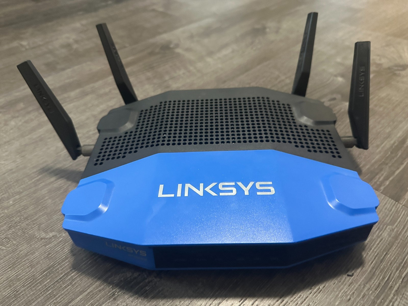 Linksys WRT3200ACM AC3200 Dual-Band Wi-Fi Router