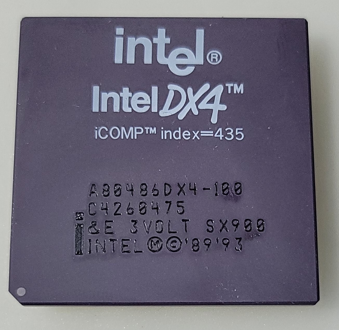 Vintage Rare Intel DX4 A80486DX4-100 SX900 Processor Collection/Gold