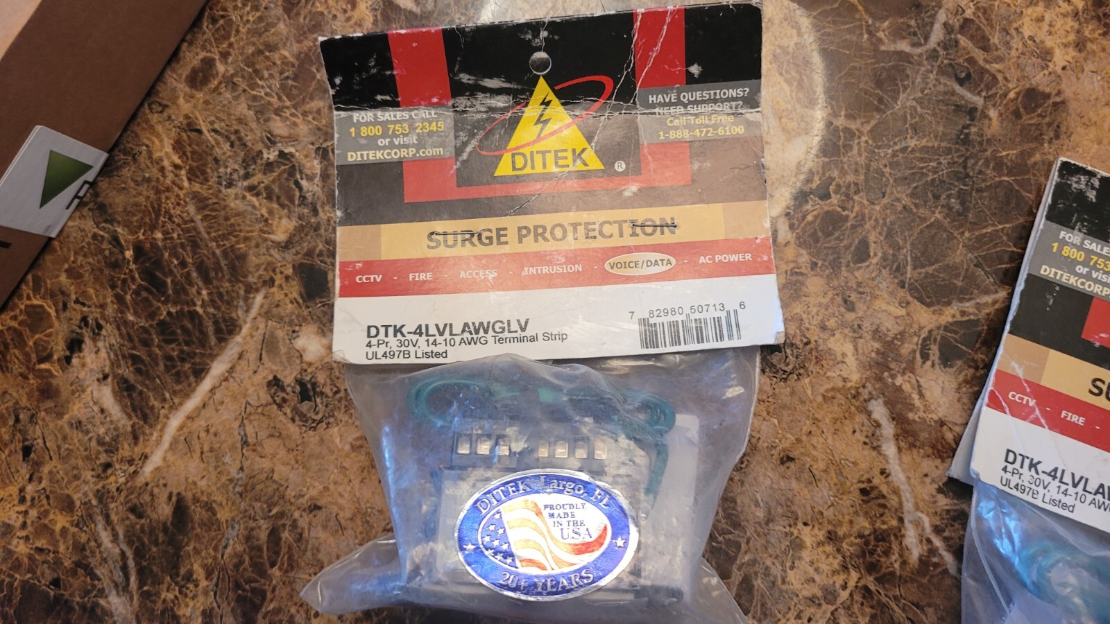 DITEK (DTK-4LVLAWGLV) 4-Pr, 30v, Surge Protector 