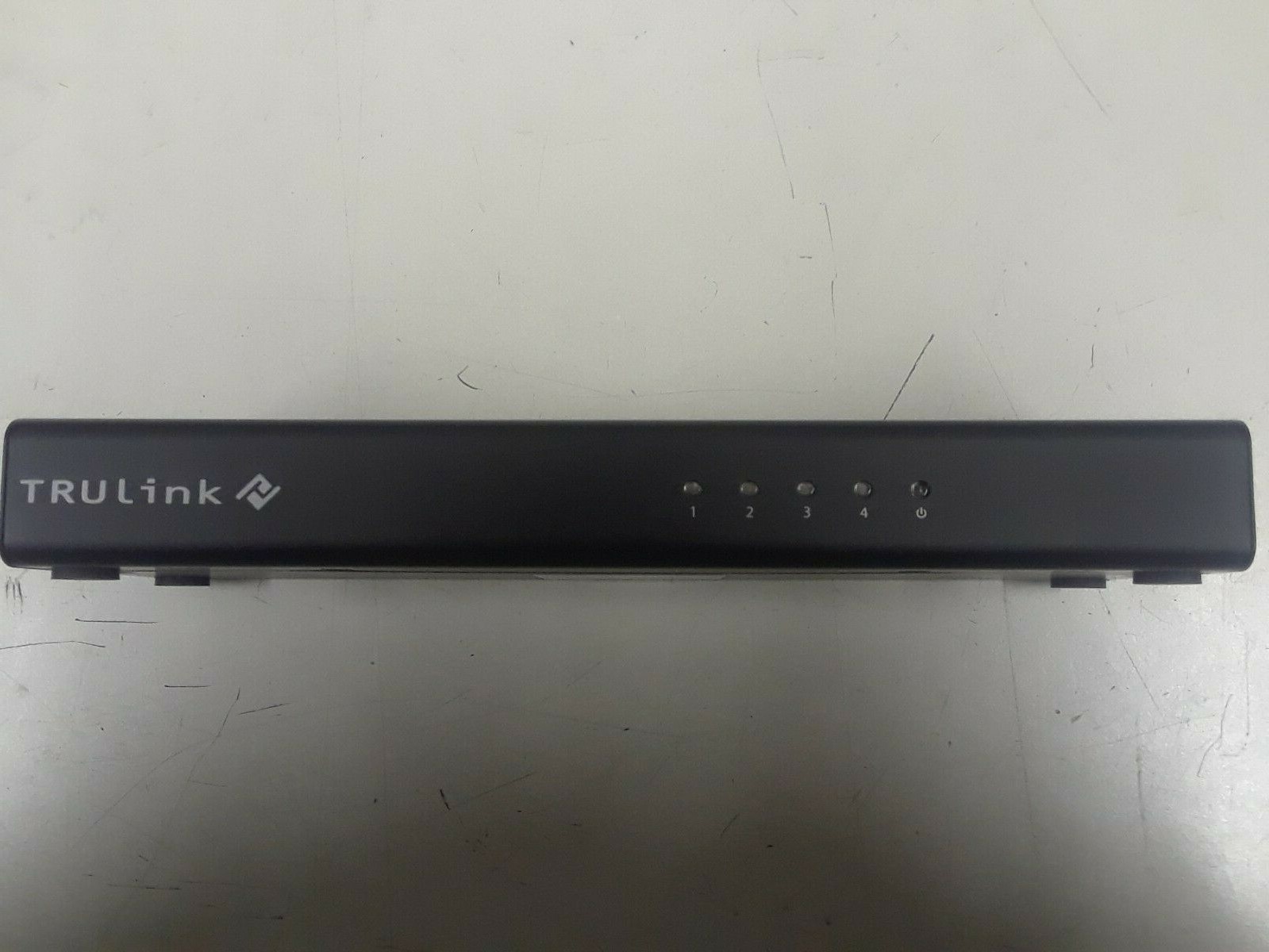 Cables To Go 40472 TruLink 4-Port HDMI Splitter with HDCP