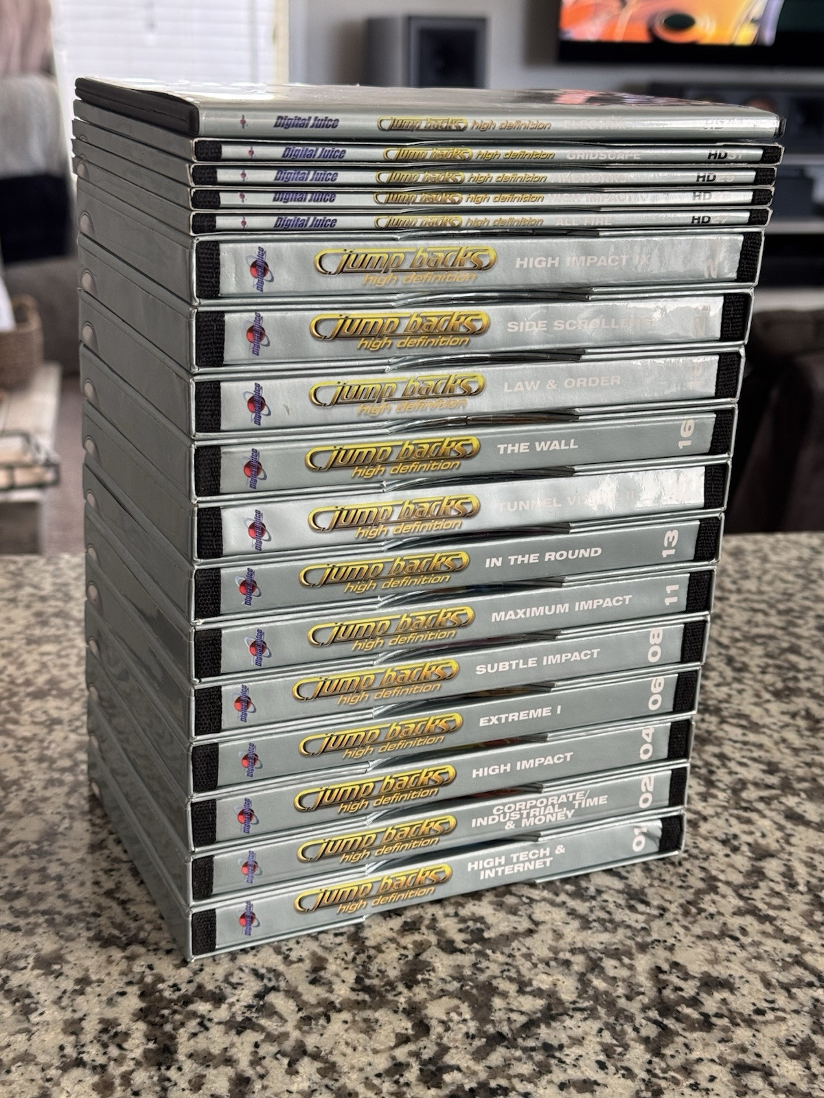 Digital Juice Jump Backs HD High Definition Graphics Library 22 DVDs (LOT)