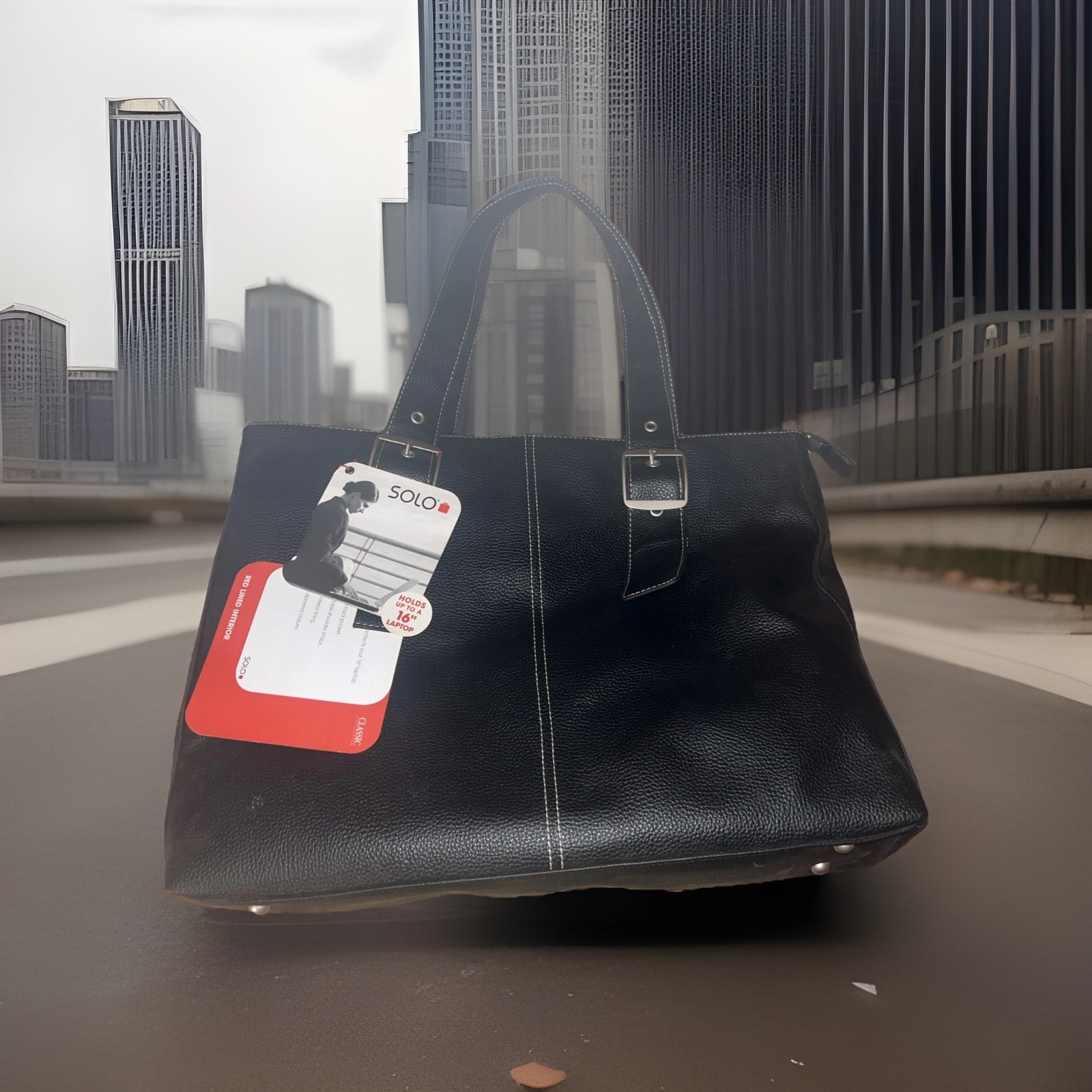 Solo 16in Laptop Woman’s Bag New with Tags Black Red Interior Pockets