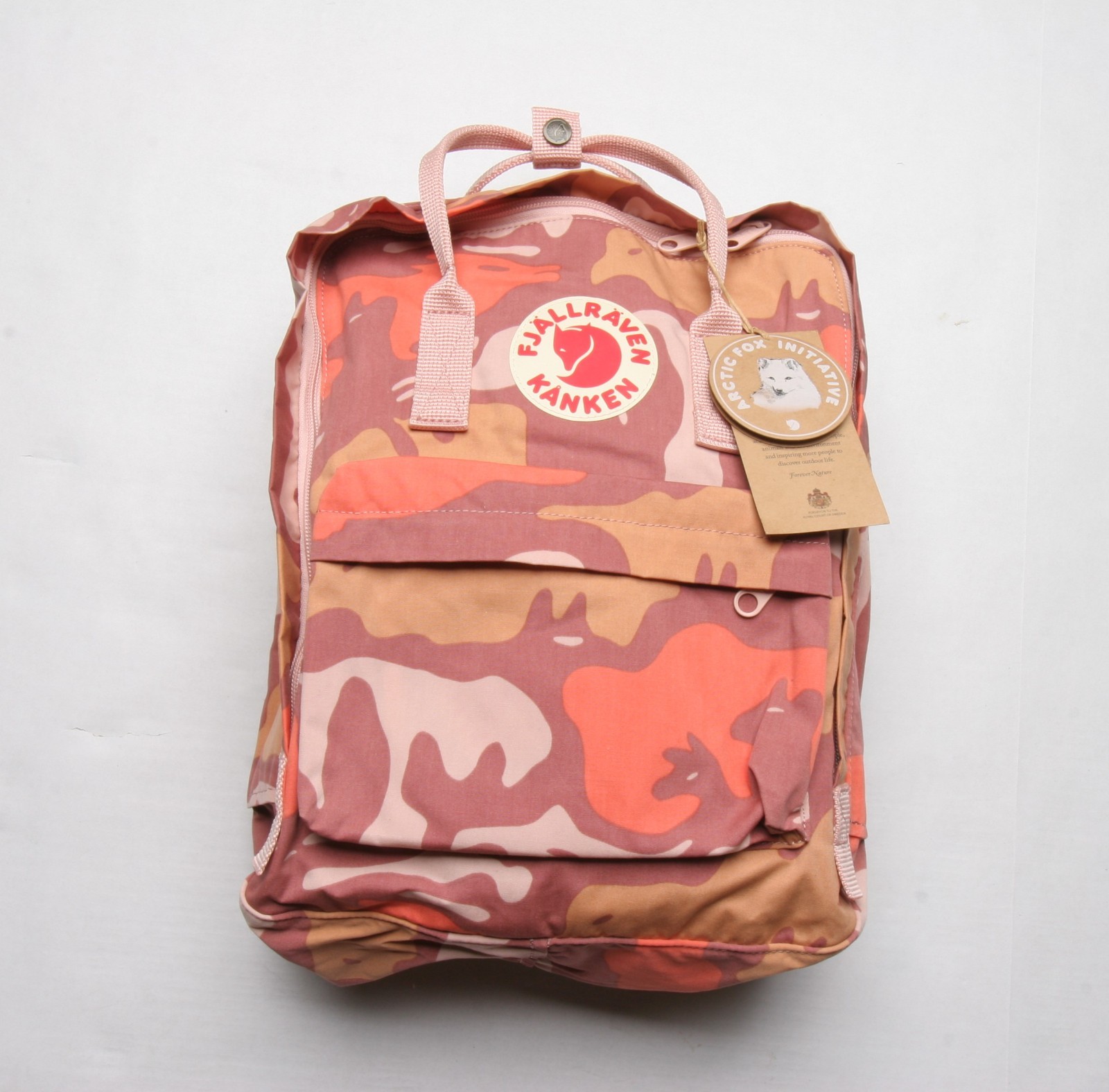 FjallRaven Kanken Graphics Classic Backpack (Chalkrose/Hidden Animals) F23200356