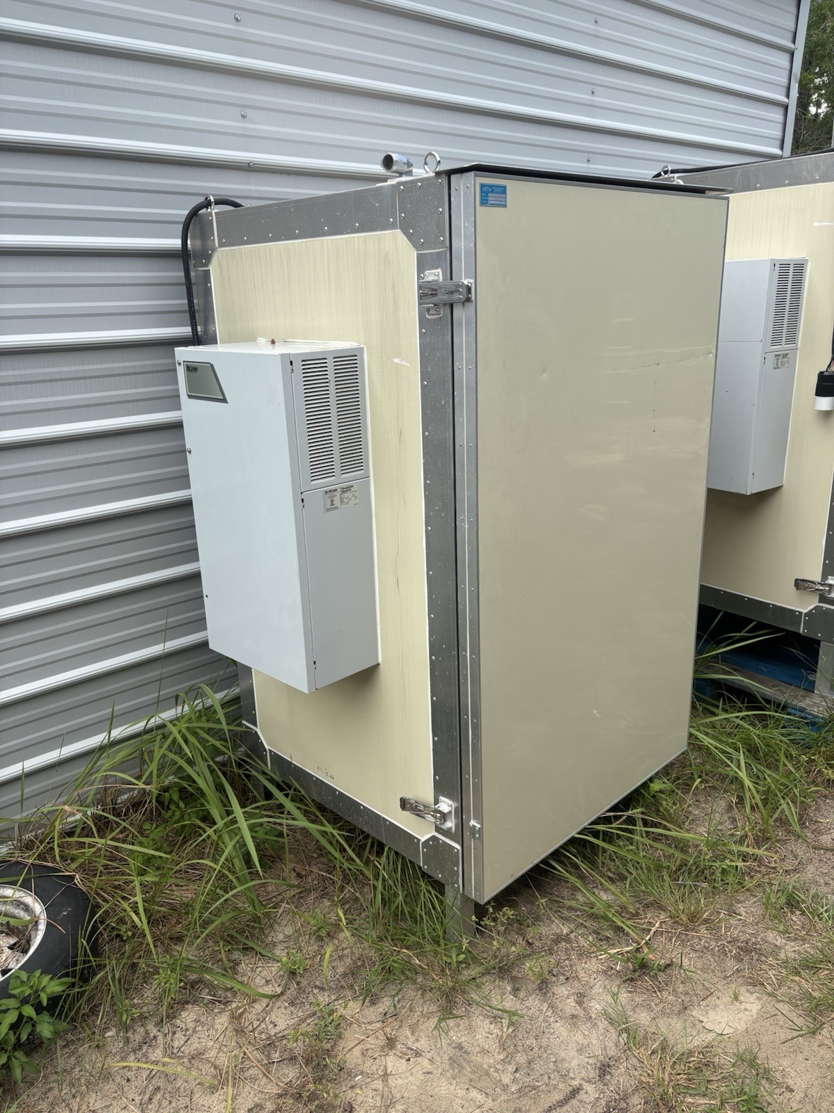 Ekto Portable Server CEMS Cabinet