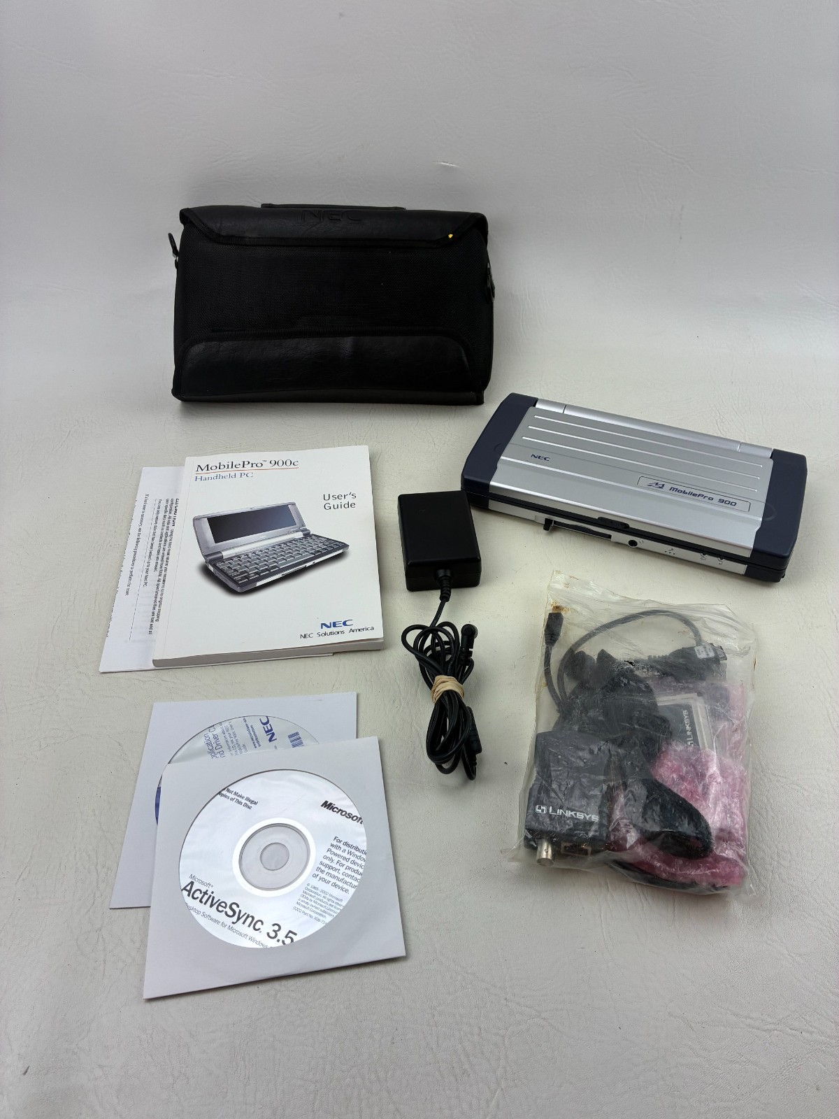 NEC MobilePro 900 Handheld PC Model: MP900C W/ Case, Manual, Power Cord & Extras
