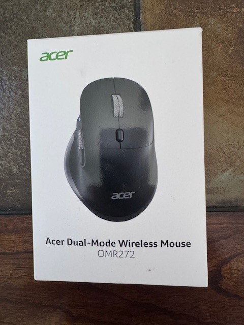 Ergonomic Mouse Wireless Rechargeable with Side Scroll OMR272
