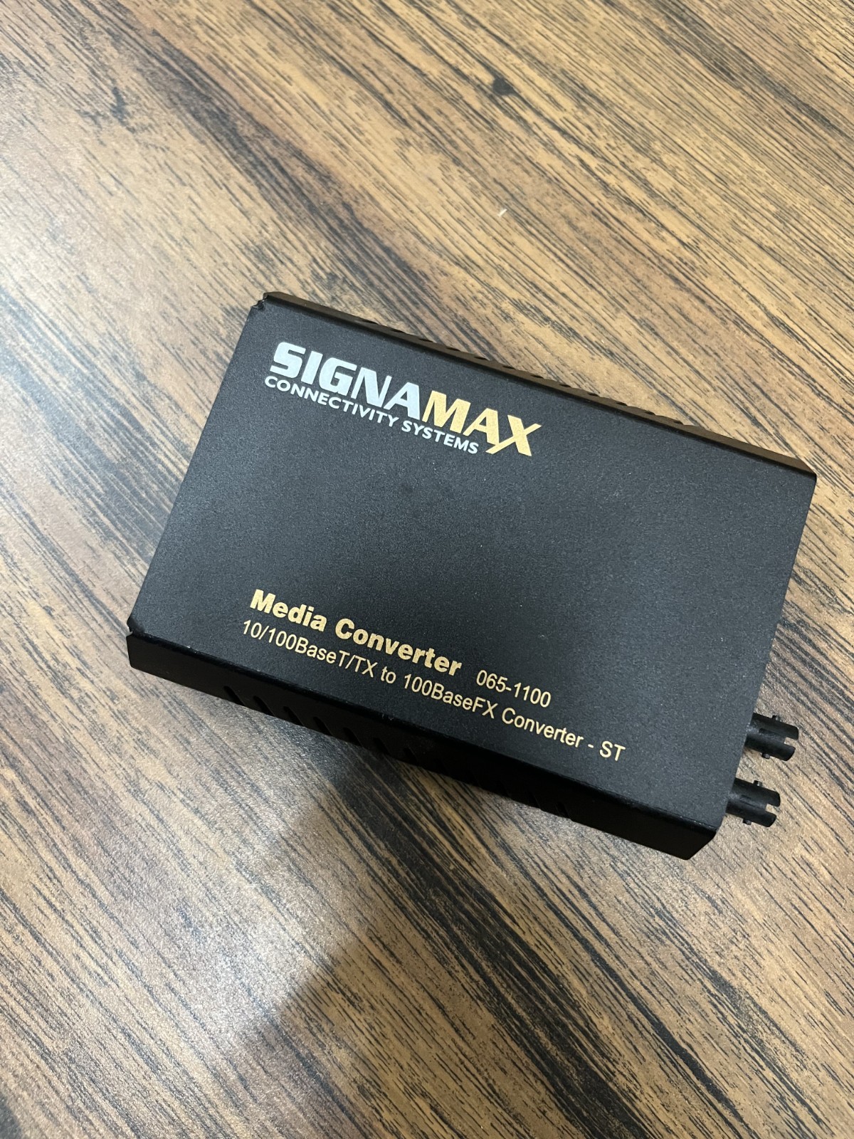 SignaMax Connectivity Systems Media Converter