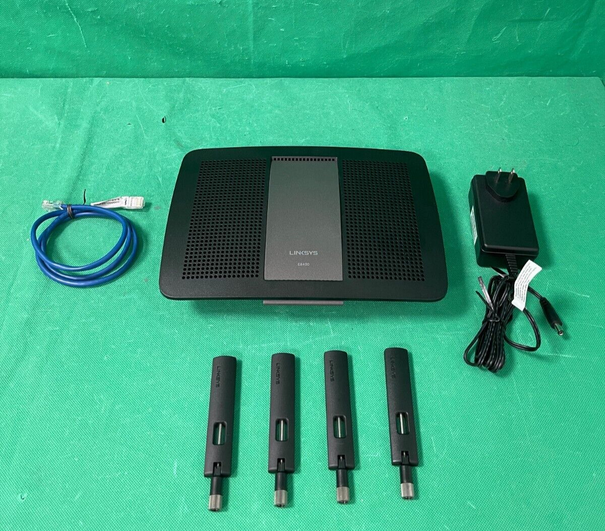 Linksys AC2400 Dual-Band Gigabit Wi-Fi Router (E8400)