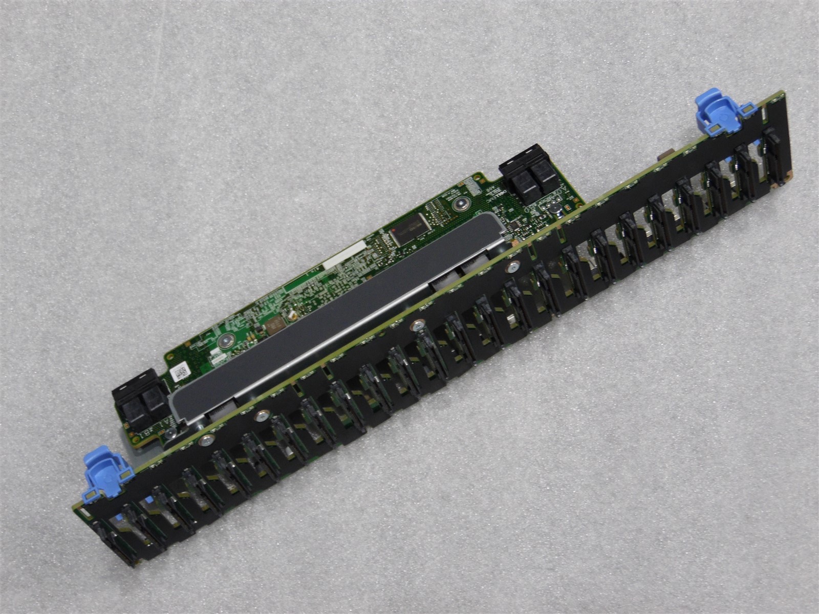 DELL EMC POWEREDGE R7415 R7515 24 BAY SFF SERVER BACKPLANE K2Y8N7 58D2W P1MJ3