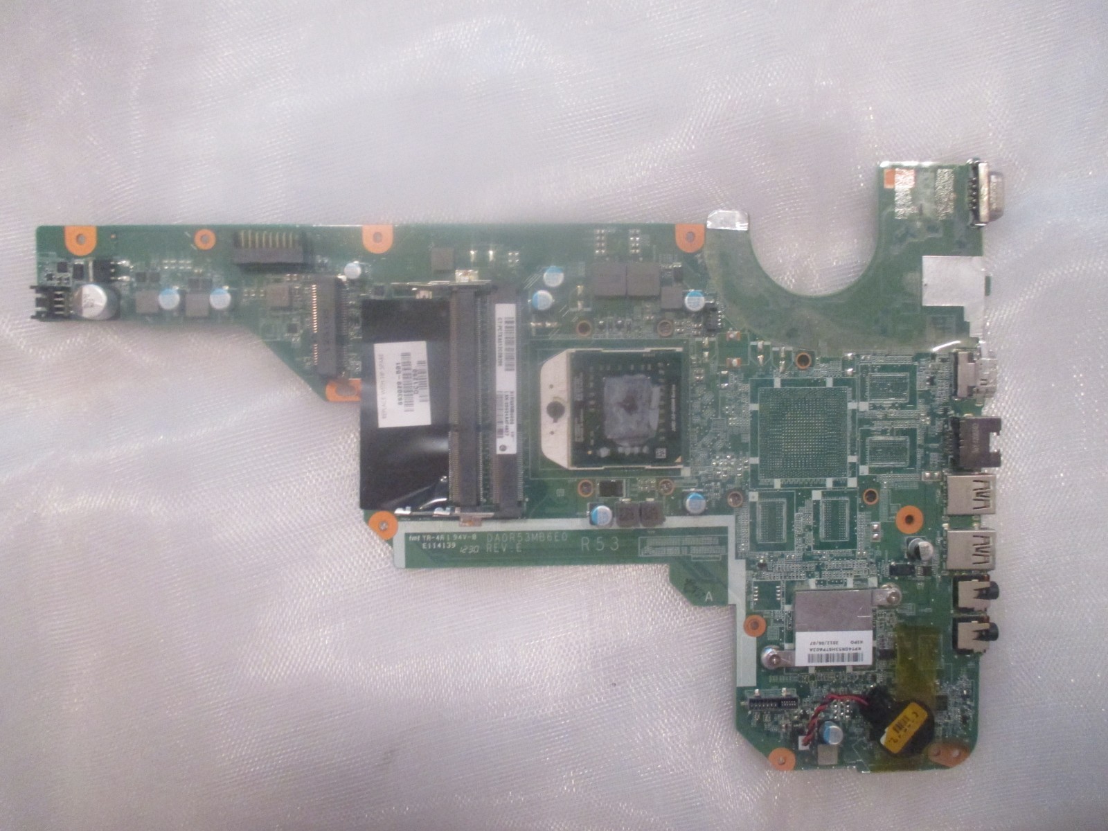 HP G4 G4-2000 G6 G6-2000 G7 Motherboard 683029-501 w/AMD 4500M 1.9GHZ cpu Tested