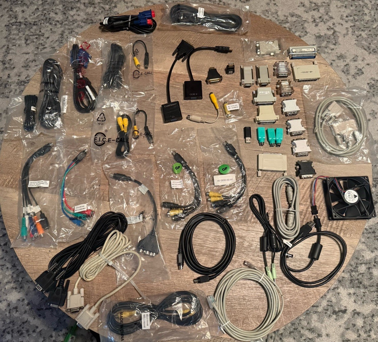 Huge Vintage Computer Cable & Adapter Lot - DVI, VGA, PS/2, S-Video, RCA, Fan