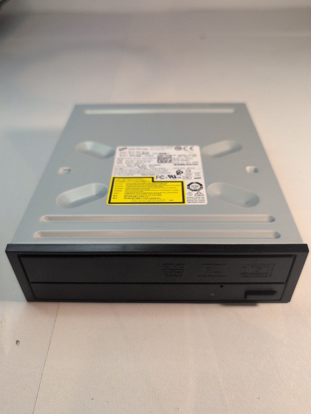 H-L GHB0N Multi Writer DVD+ Re-write / CD Re-write Internal SATA Optical Drive