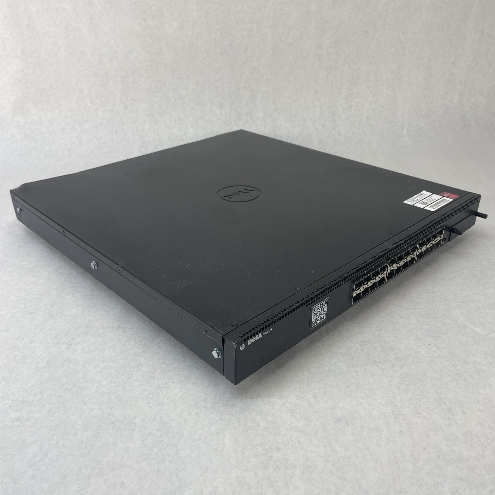 Dell 5KGDH 24-Port SFP+ 10Gb Switch Power Tested Reset