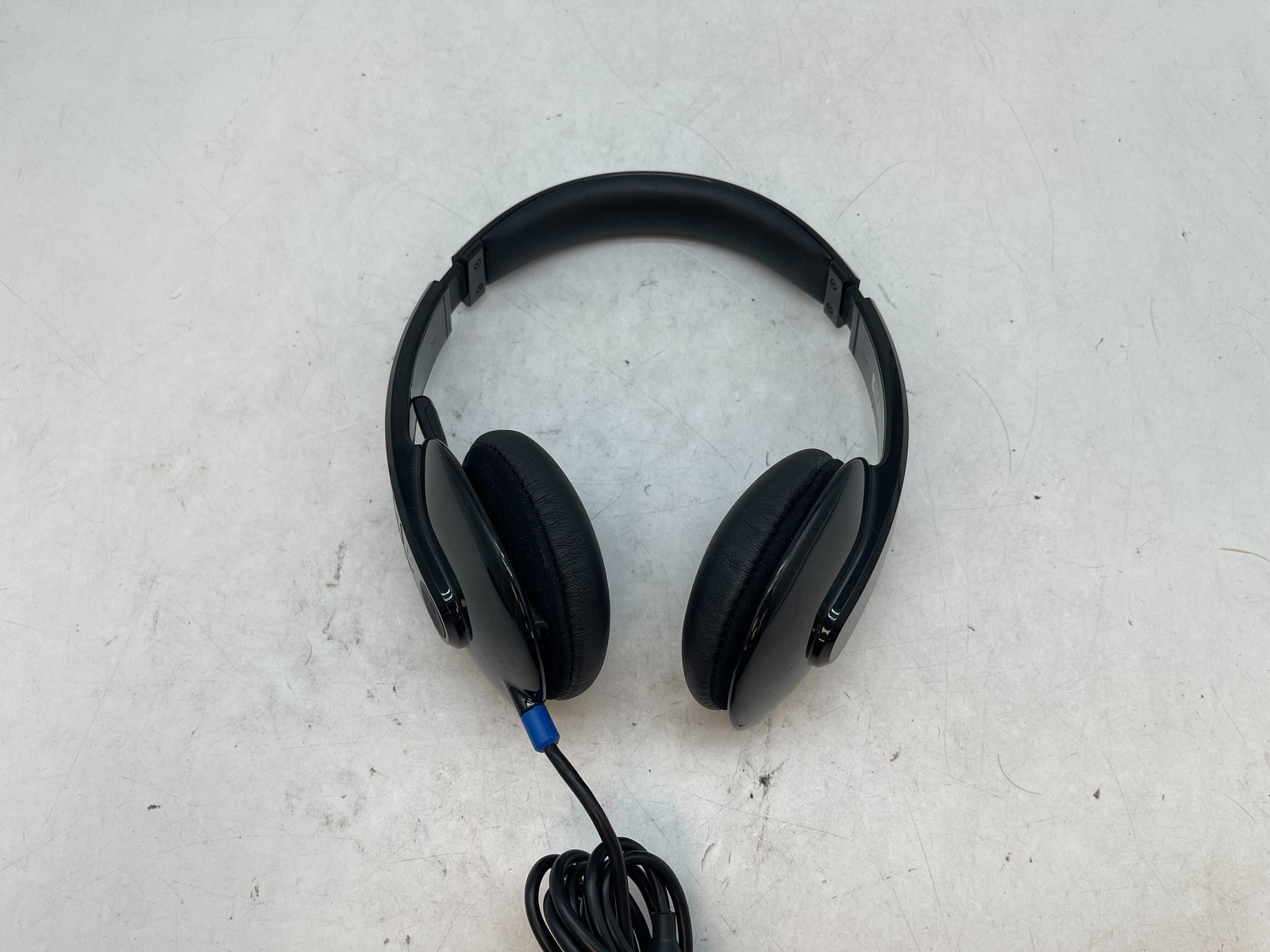 Logitech H540 Wired USB On-Ear Headset w/Microphone & In-Ear Controls - Free S/H