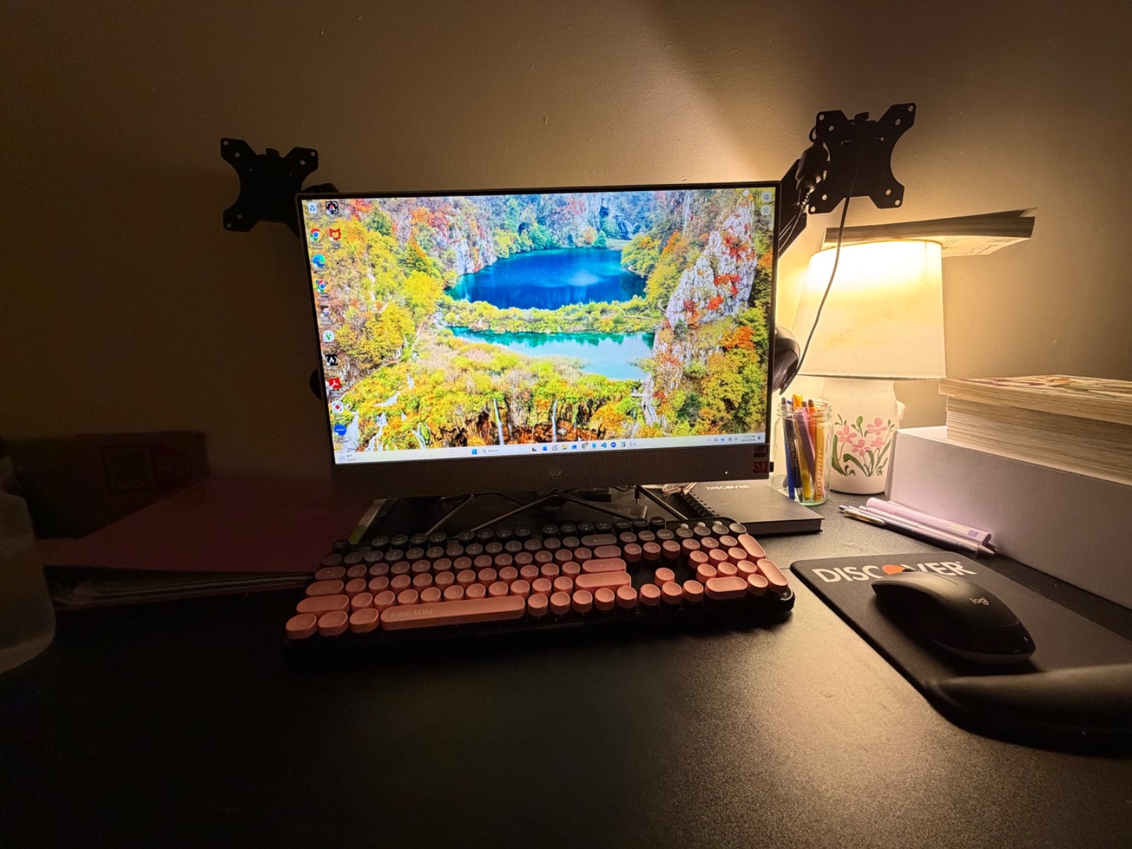 hp all in one desktop computer 24 - silver gently used reliable