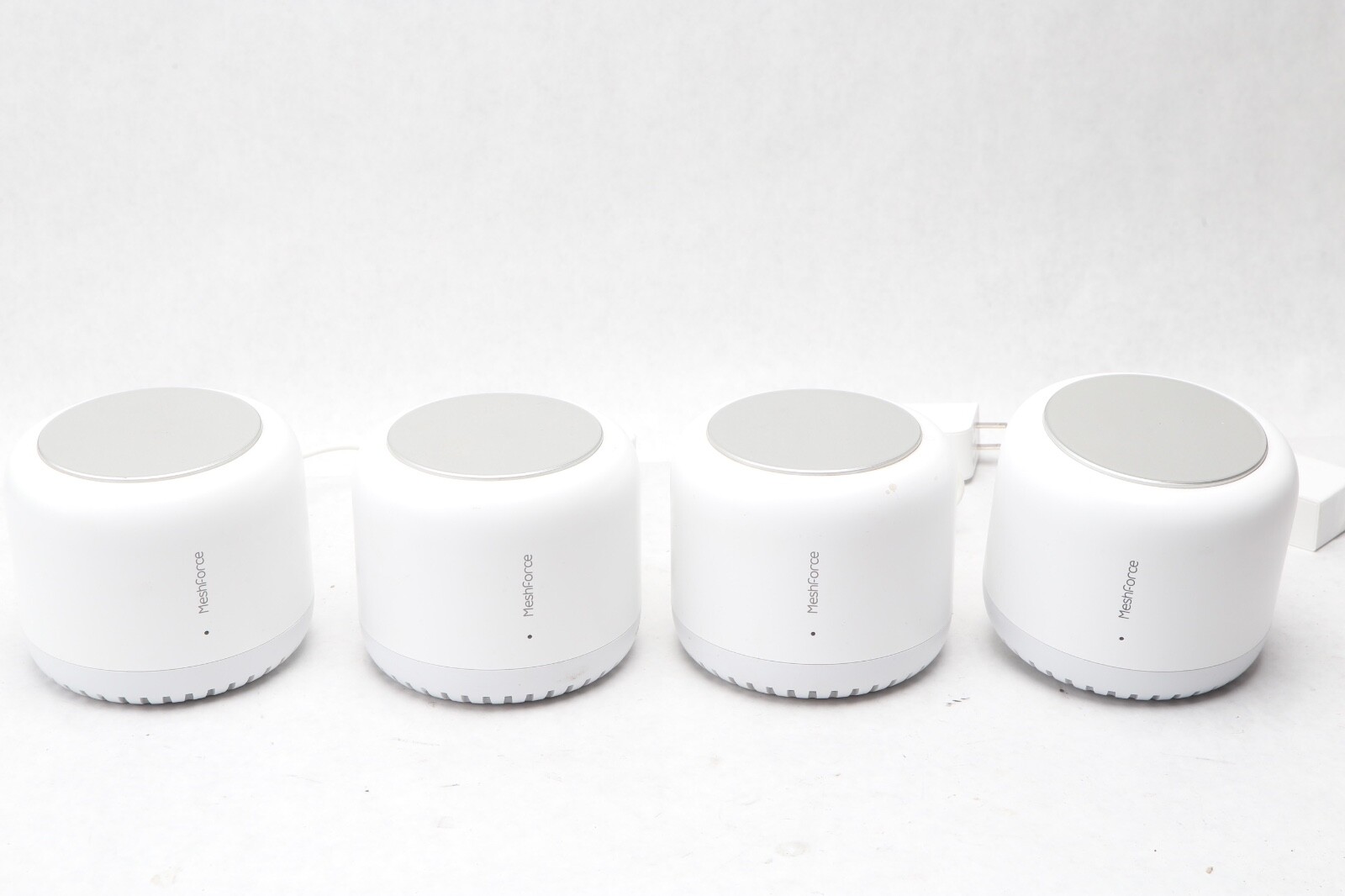 Lot 4x Meshforce M7 AC2100 Tri-Band Whole Home Mesh WiFi System R22