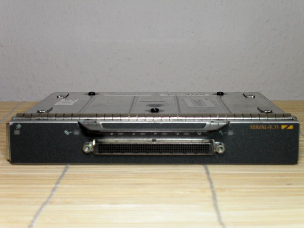 Cisco VXR PA-8T-V35 VXR Compatible Serial Port Adapter
