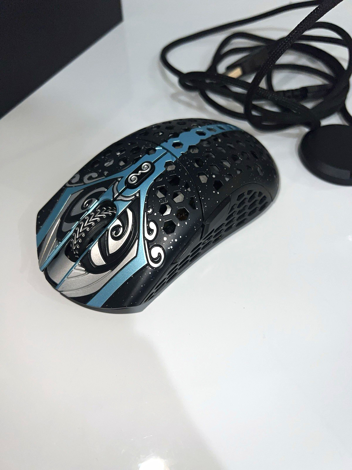 Finalmouse Starlight-12 Phantom (Medium) Gaming Mouse (READ DESCRIPTION)