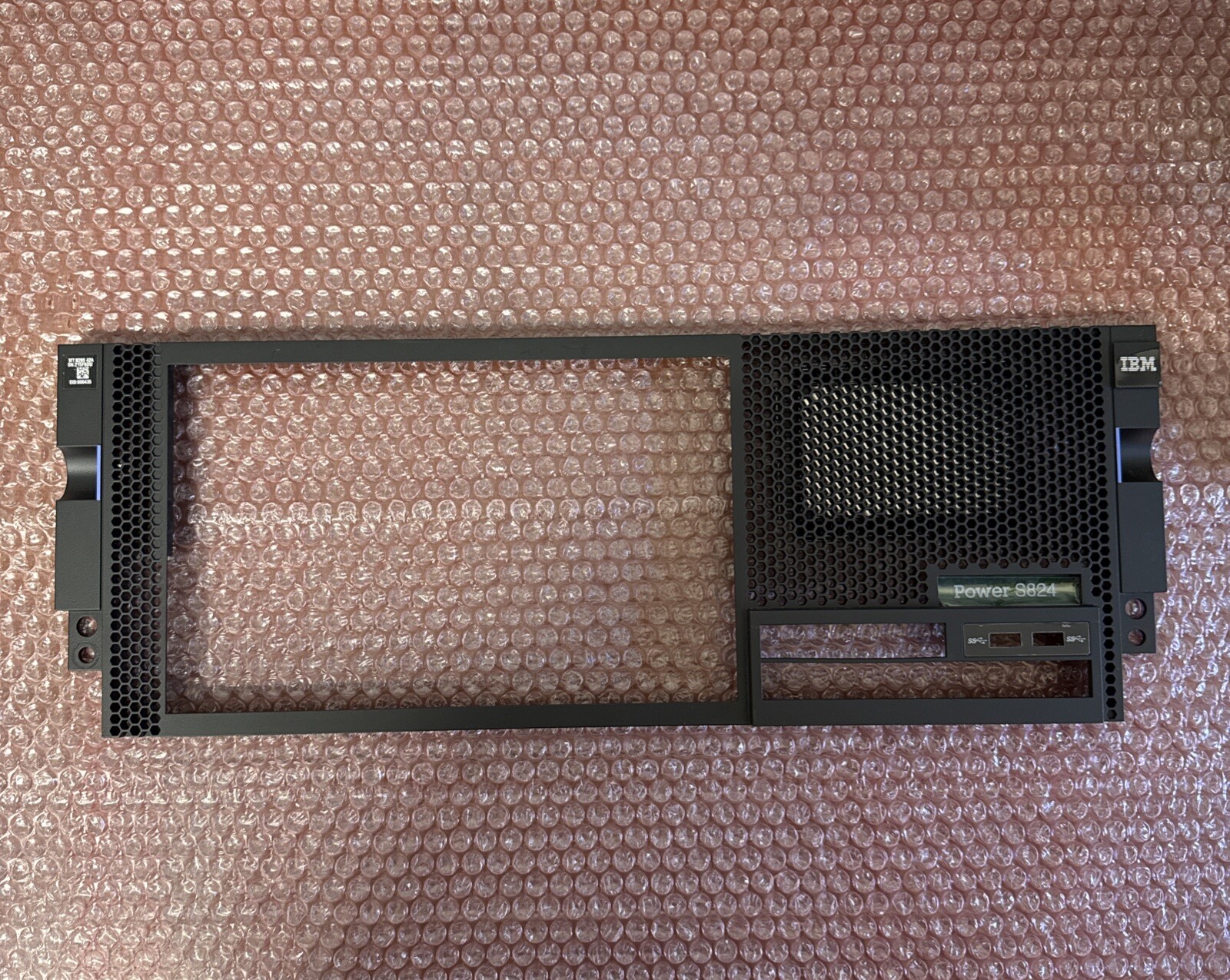 IBM 00FV492 00RR307 Power8 S824 Front Bezel 8286-42A Mount Hardware