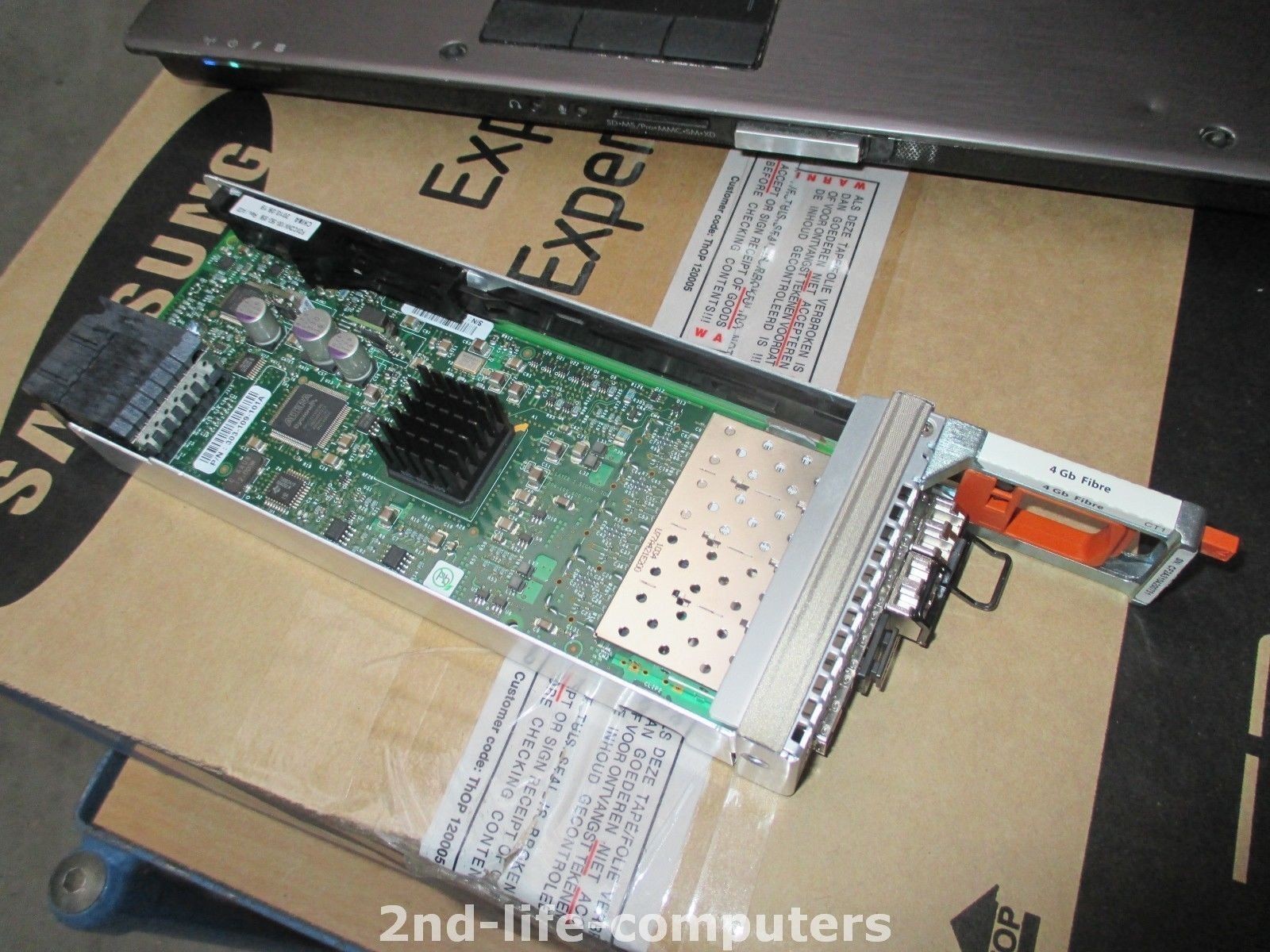 EMC 303-129-100 SLIC06 FC 4-Port I/O Module 4Gbps FROM EMC TRPE 900-566-008
