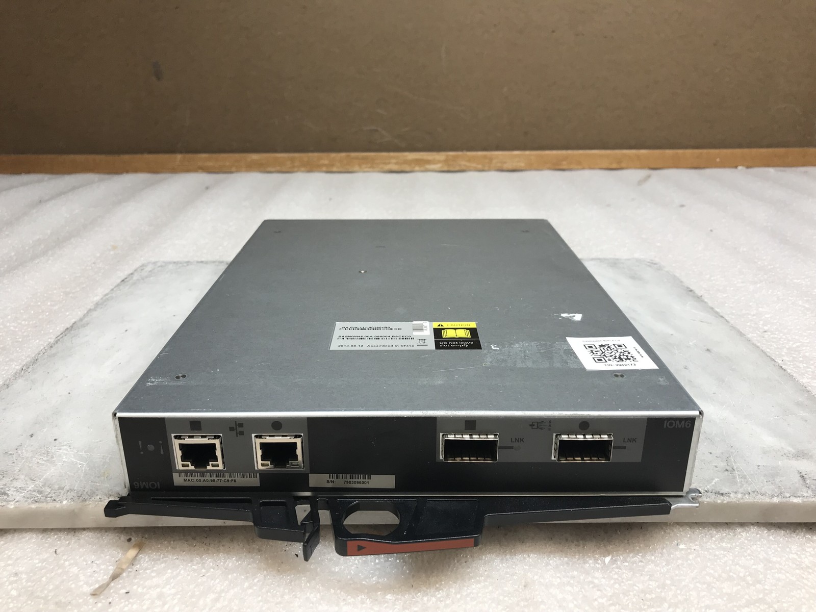 NetApp IOM6 111-00190+B0 SAS Storage Controller Ethernet Server Module