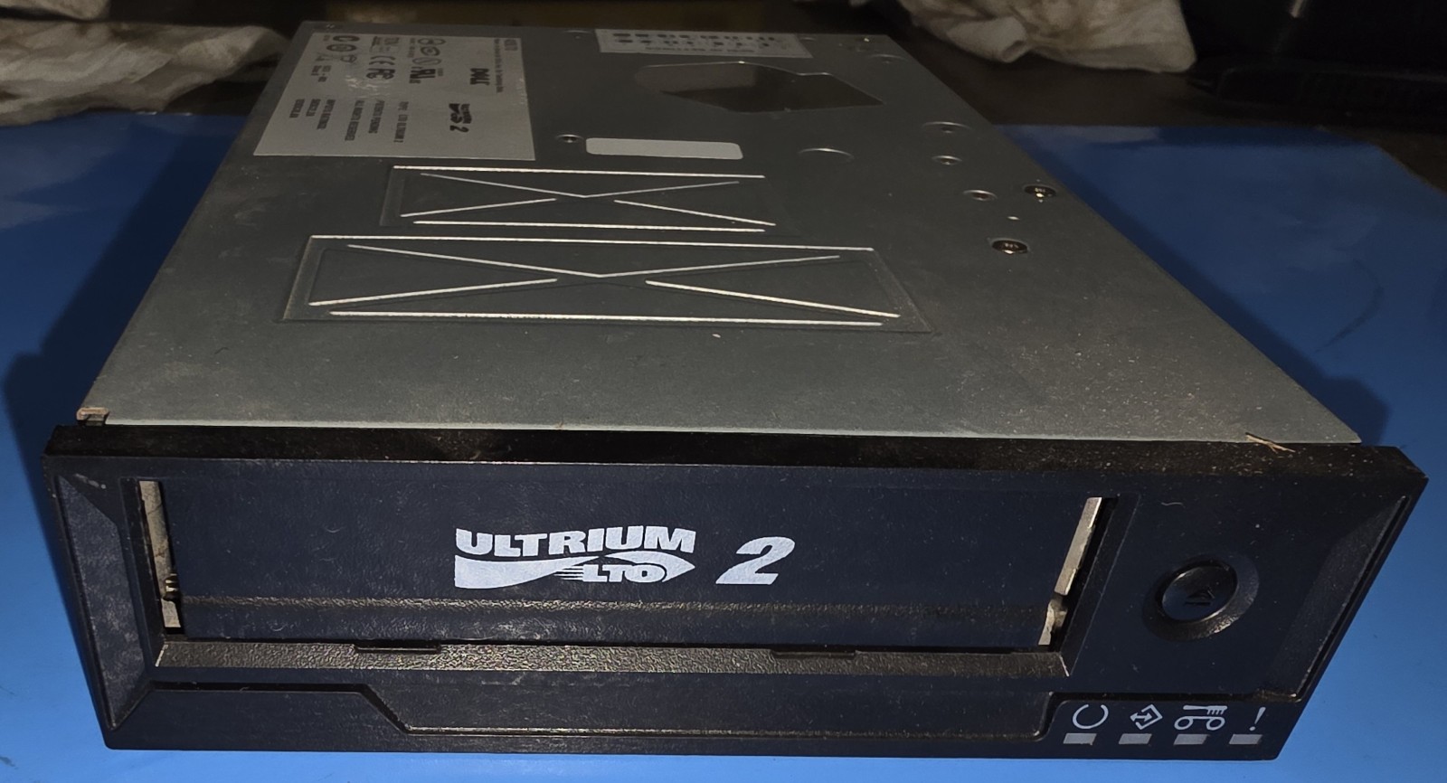 Dell Tandberg 420LTO LTO2 Ultrium2 Internal SCSI Tape Drive Black