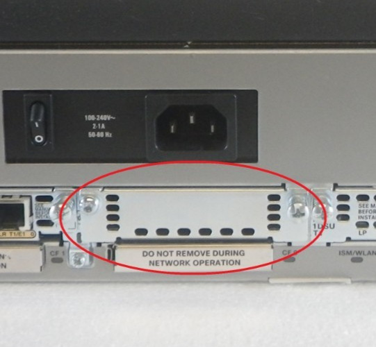 CISCO WIC-BLANK-PANEL WAN SLOT COVER FOR 1941 ROUTER Center HWIC Slot