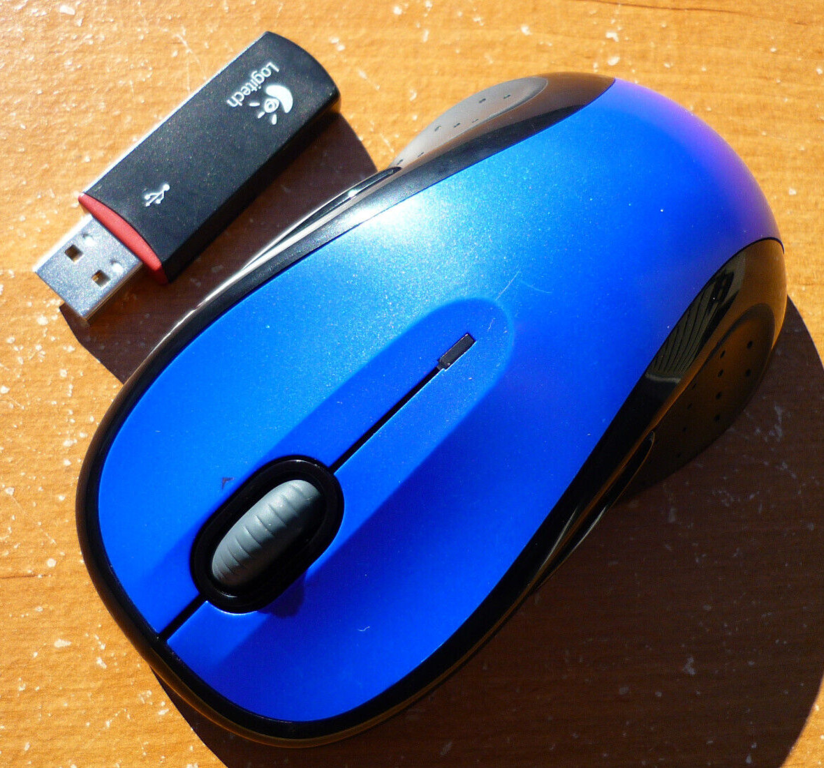 Logitech LX8 Wireless Laser Mouse + Receiver Metallic Blue M-BCK135 Clean Tested
