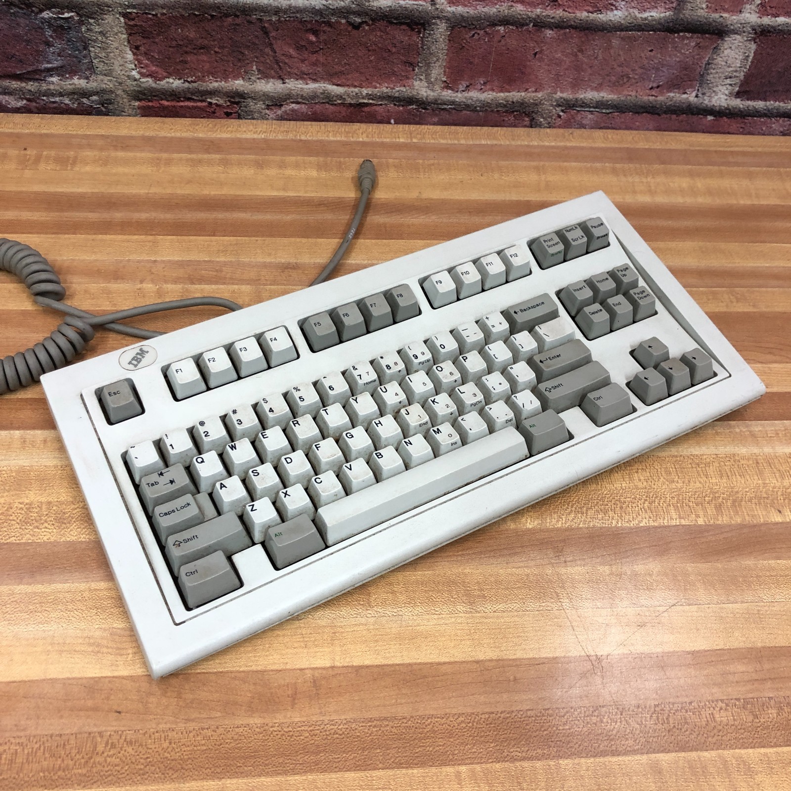 IBM Model M Keyboard - 1987 IBM Space Saving Keyboard SSK P/N 1391472 Saver