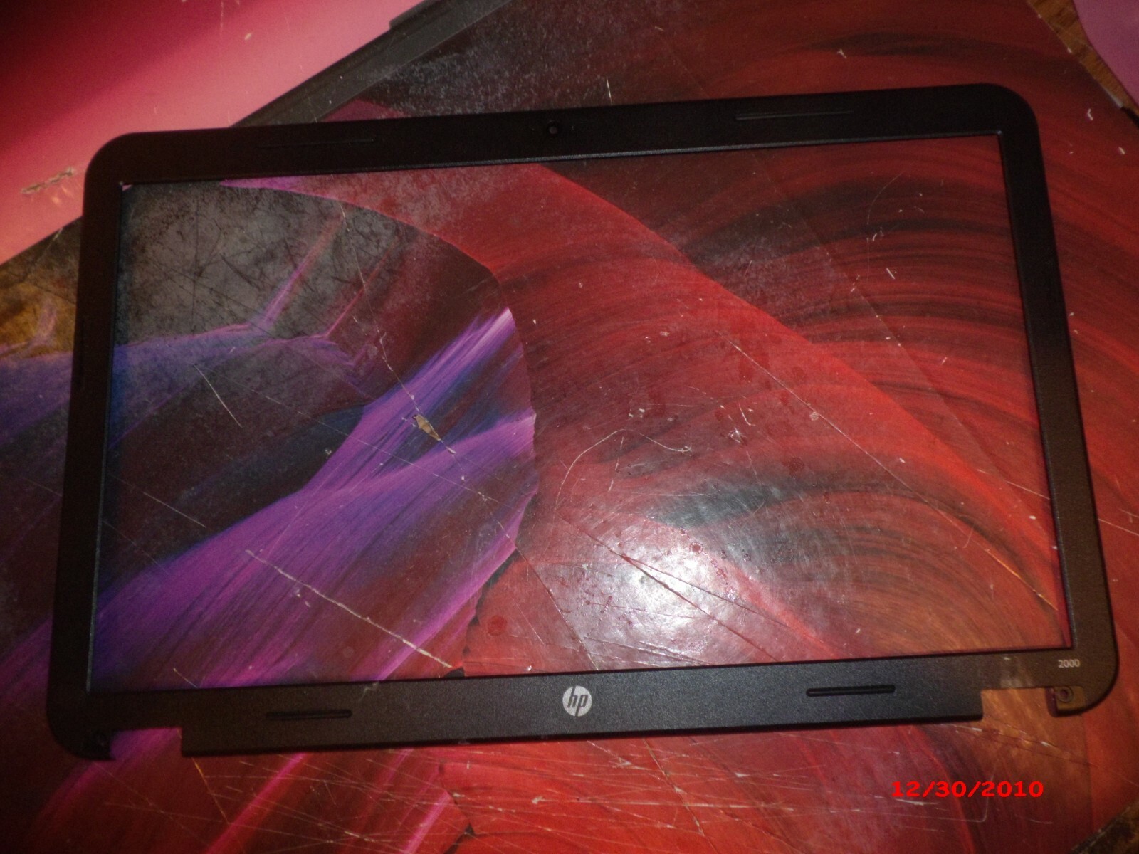 Genuine HP 2000 LCD Front Bezel Cover 701882-001 HP 2000-2B44DX 