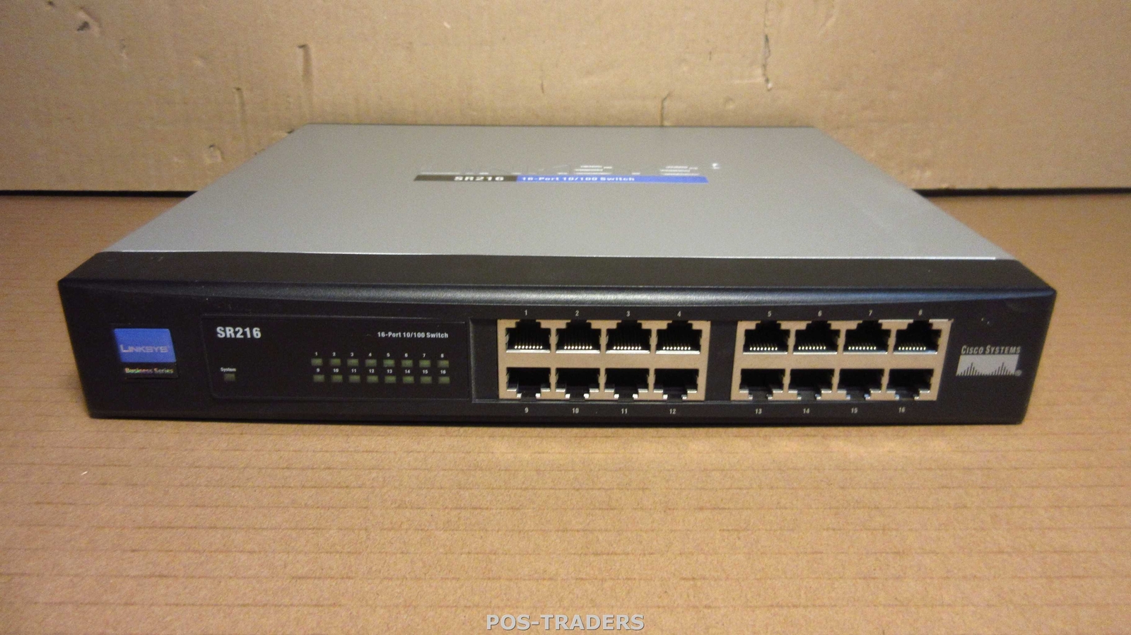 Linksys SR216 v2.0 Small Business Network Switch 16-Port 10/100 Cisco EXCL EARS