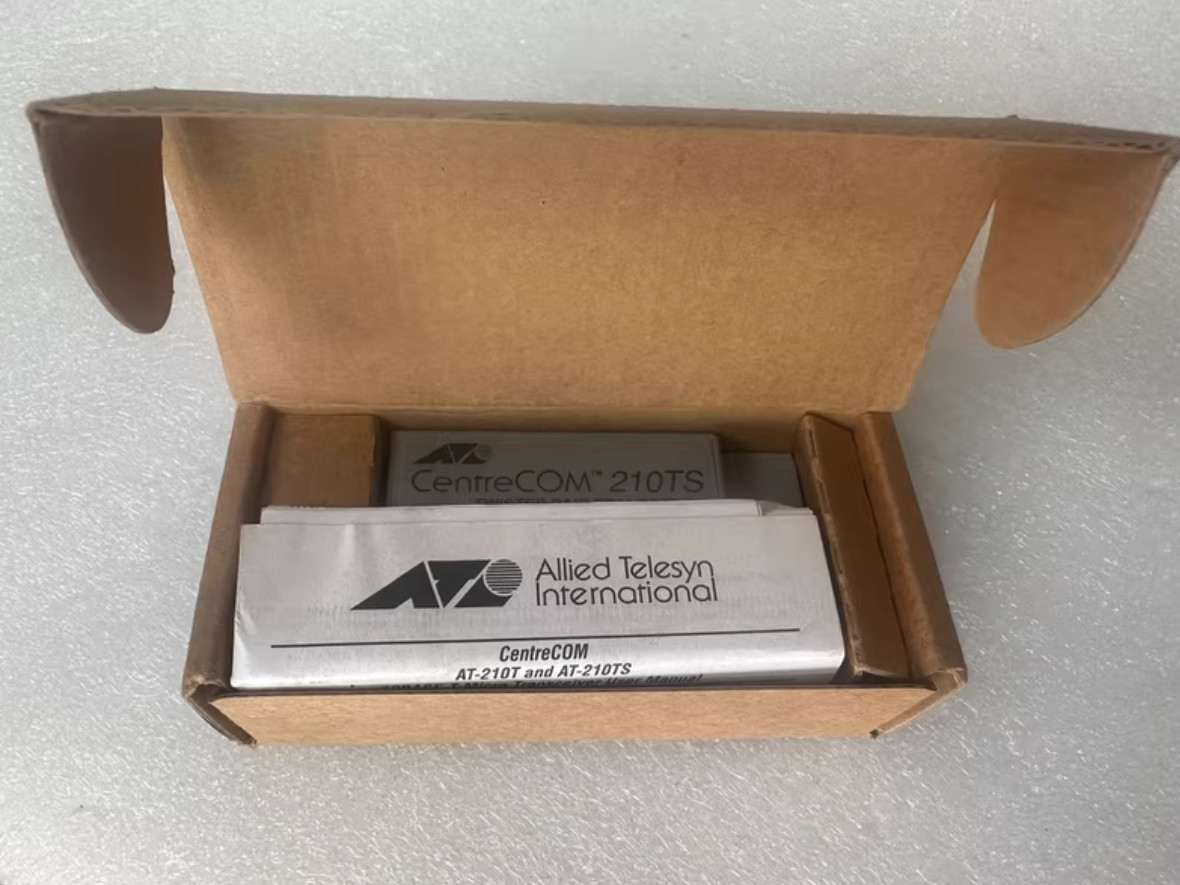 Allied Telesis CentreCOM 210TS AT-210TS RJ-45 AT-210TS-05D Ethernet Transceiver-